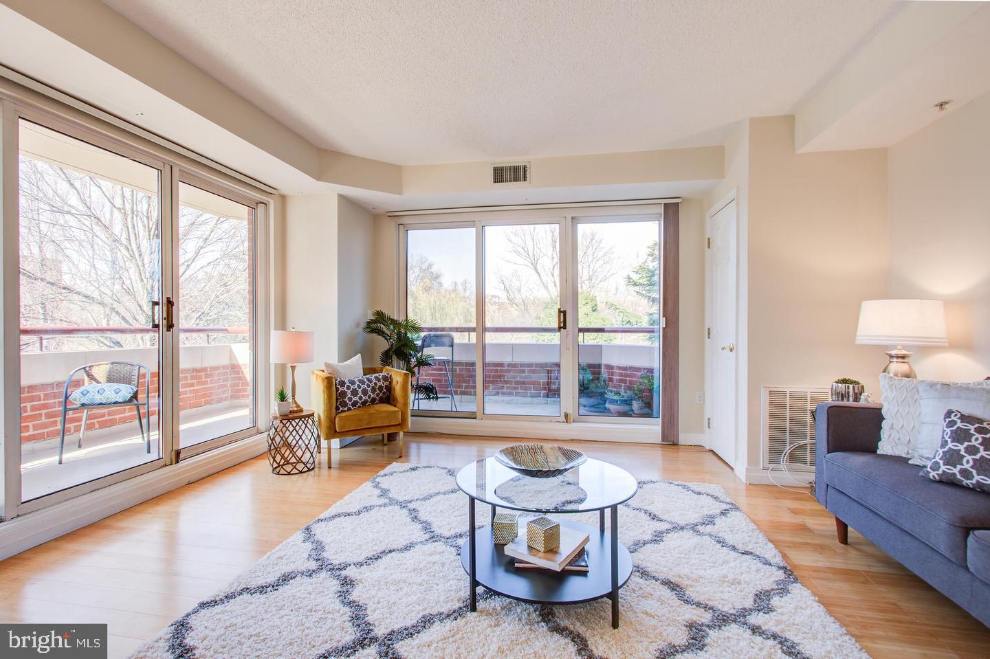 2301 N ST NW #214, WASHINGTON, District Of Columbia 20037, 2 Bedrooms Bedrooms, ,2 BathroomsBathrooms,Residential,For sale,2301 N ST NW #214,DCDC2211770 MLS # DCDC2211770