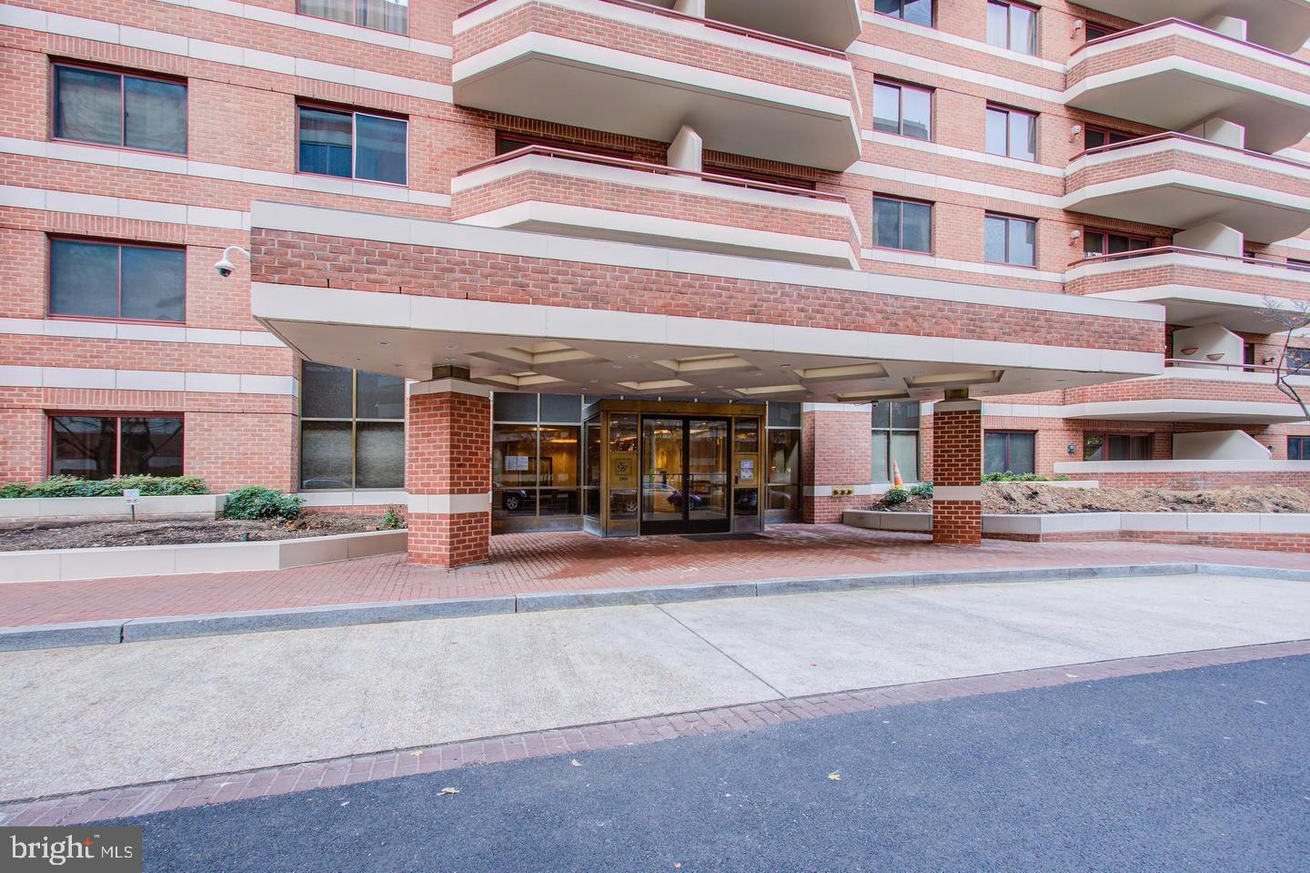 2301 N ST NW #214, WASHINGTON, District Of Columbia 20037, 2 Bedrooms Bedrooms, ,2 BathroomsBathrooms,Residential,For sale,2301 N ST NW #214,DCDC2211770 MLS # DCDC2211770