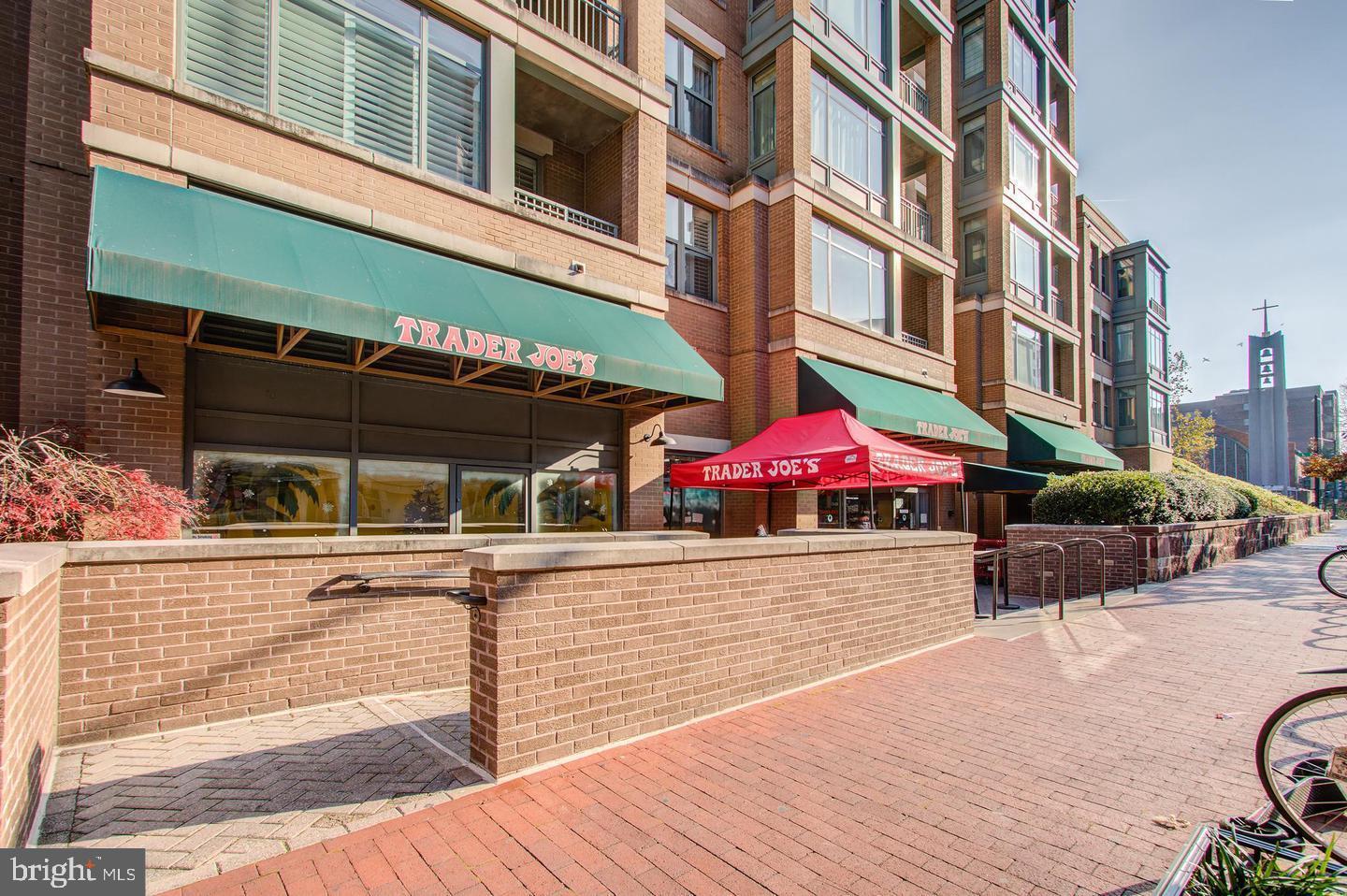 2301 N ST NW #214, WASHINGTON, District Of Columbia 20037, 2 Bedrooms Bedrooms, ,2 BathroomsBathrooms,Residential,For sale,2301 N ST NW #214,DCDC2211770 MLS # DCDC2211770