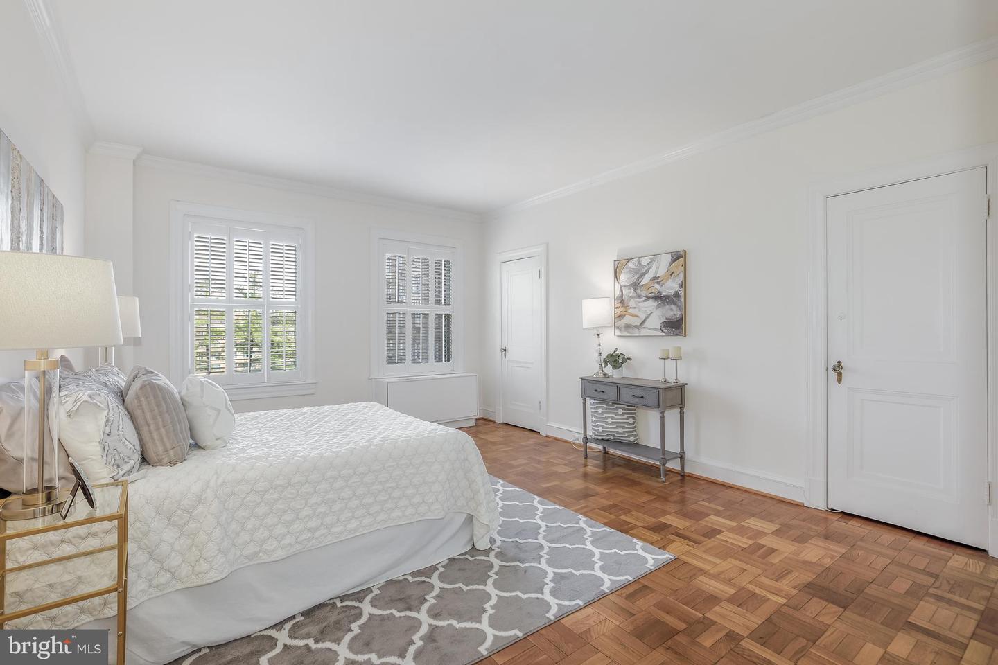 4000 CATHEDRAL AVE NW #516B, WASHINGTON, District Of Columbia 20016, 2 Bedrooms Bedrooms, ,1 BathroomBathrooms,Residential,For sale,4000 CATHEDRAL AVE NW #516B,DCDC2212298 MLS # DCDC2212298