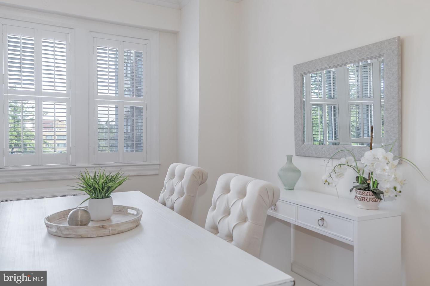 4000 CATHEDRAL AVE NW #516B, WASHINGTON, District Of Columbia 20016, 2 Bedrooms Bedrooms, ,1 BathroomBathrooms,Residential,For sale,4000 CATHEDRAL AVE NW #516B,DCDC2212298 MLS # DCDC2212298