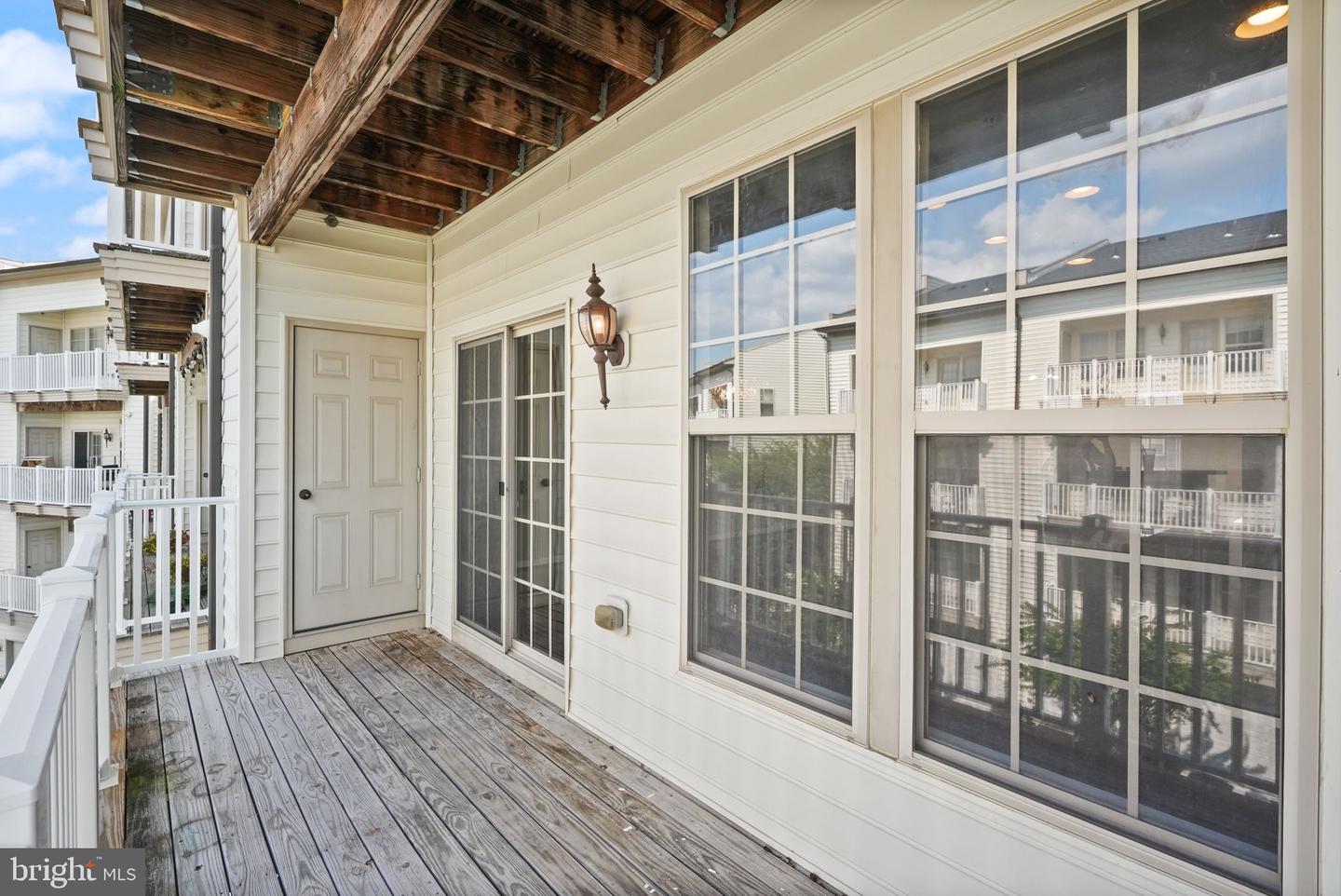 7913 CRESCENT PARK DR, GAINESVILLE, Virginia 20155, 3 Bedrooms Bedrooms, ,2 BathroomsBathrooms,Residential,For sale,7913 CRESCENT PARK DR,VAPW2100046 MLS # VAPW2100046