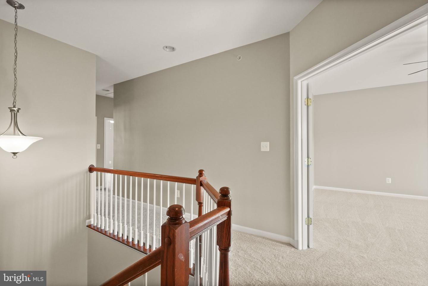 7913 CRESCENT PARK DR, GAINESVILLE, Virginia 20155, 3 Bedrooms Bedrooms, ,2 BathroomsBathrooms,Residential,For sale,7913 CRESCENT PARK DR,VAPW2100046 MLS # VAPW2100046