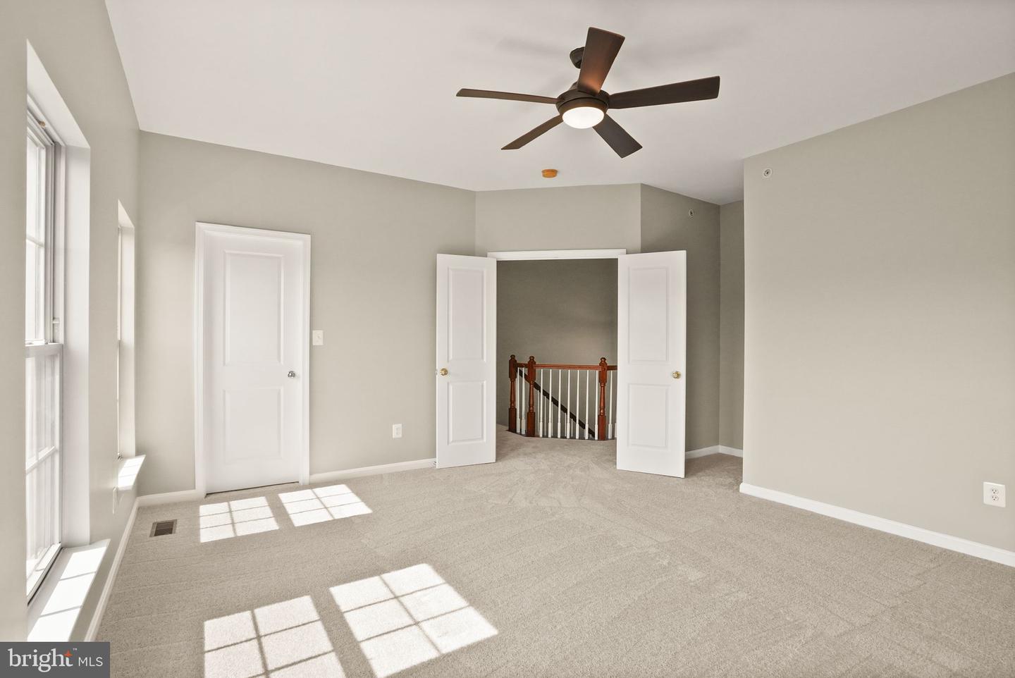7913 CRESCENT PARK DR, GAINESVILLE, Virginia 20155, 3 Bedrooms Bedrooms, ,2 BathroomsBathrooms,Residential,For sale,7913 CRESCENT PARK DR,VAPW2100046 MLS # VAPW2100046