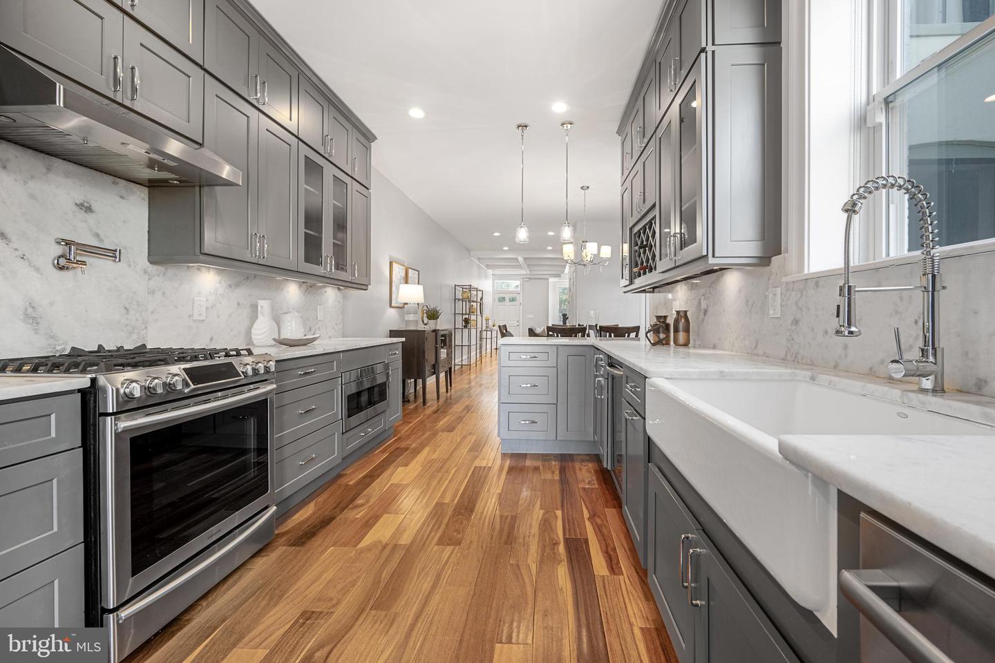 1915 2ND ST NW, WASHINGTON, District Of Columbia 20001, 4 Bedrooms Bedrooms, ,3 BathroomsBathrooms,Residential,For sale,1915 2ND ST NW,DCDC2212466 MLS # DCDC2212466