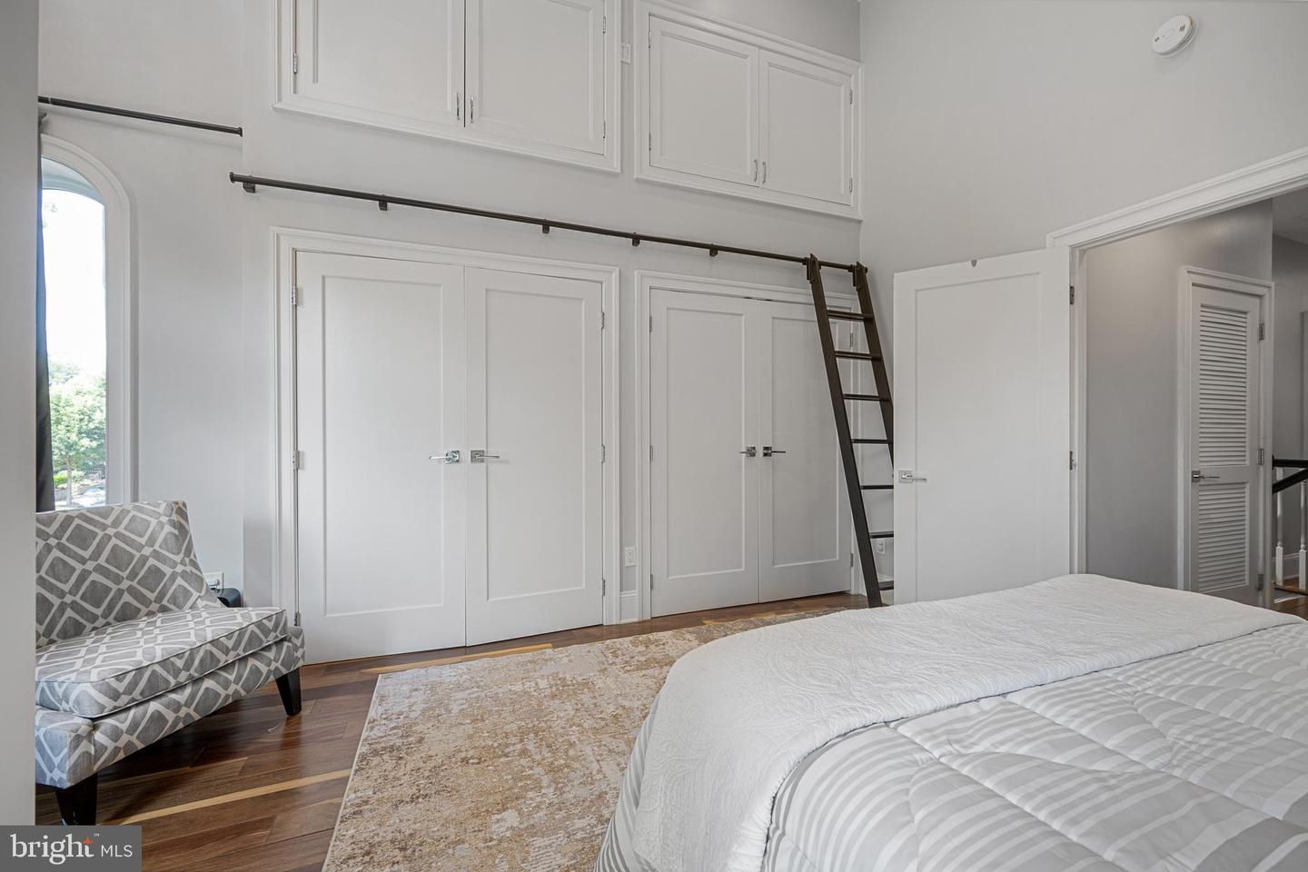1915 2ND ST NW, WASHINGTON, District Of Columbia 20001, 4 Bedrooms Bedrooms, ,3 BathroomsBathrooms,Residential,For sale,1915 2ND ST NW,DCDC2212466 MLS # DCDC2212466