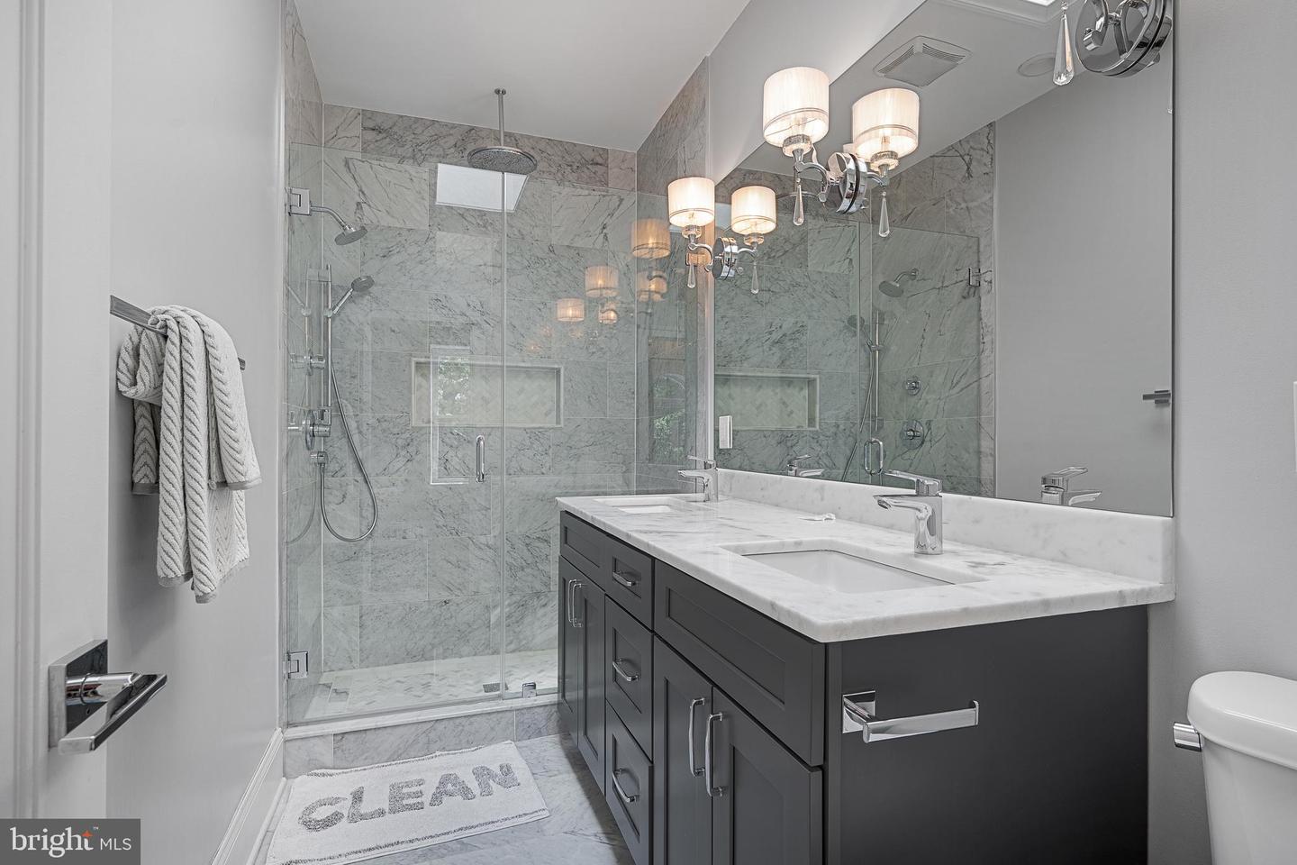 1915 2ND ST NW, WASHINGTON, District Of Columbia 20001, 4 Bedrooms Bedrooms, ,3 BathroomsBathrooms,Residential,For sale,1915 2ND ST NW,DCDC2212466 MLS # DCDC2212466