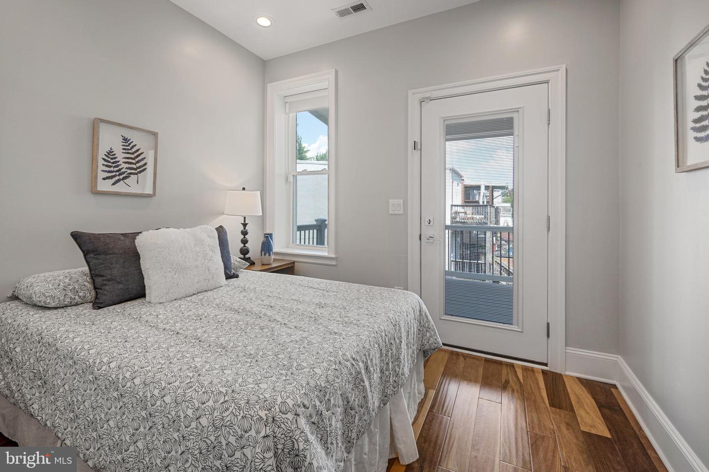 1915 2ND ST NW, WASHINGTON, District Of Columbia 20001, 4 Bedrooms Bedrooms, ,3 BathroomsBathrooms,Residential,For sale,1915 2ND ST NW,DCDC2212466 MLS # DCDC2212466