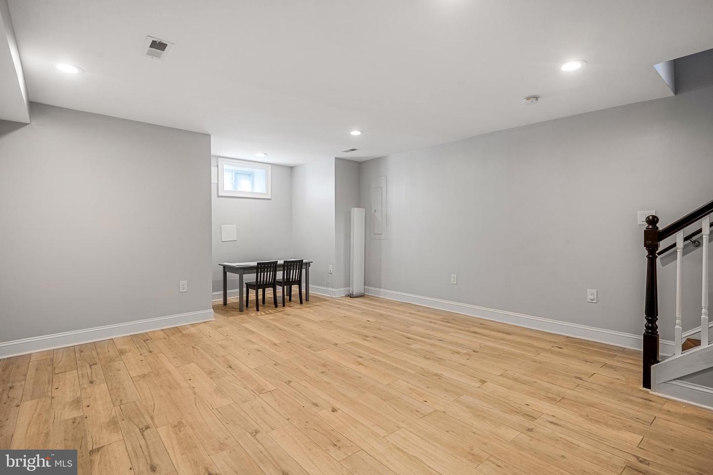 1915 2ND ST NW, WASHINGTON, District Of Columbia 20001, 4 Bedrooms Bedrooms, ,3 BathroomsBathrooms,Residential,For sale,1915 2ND ST NW,DCDC2212466 MLS # DCDC2212466