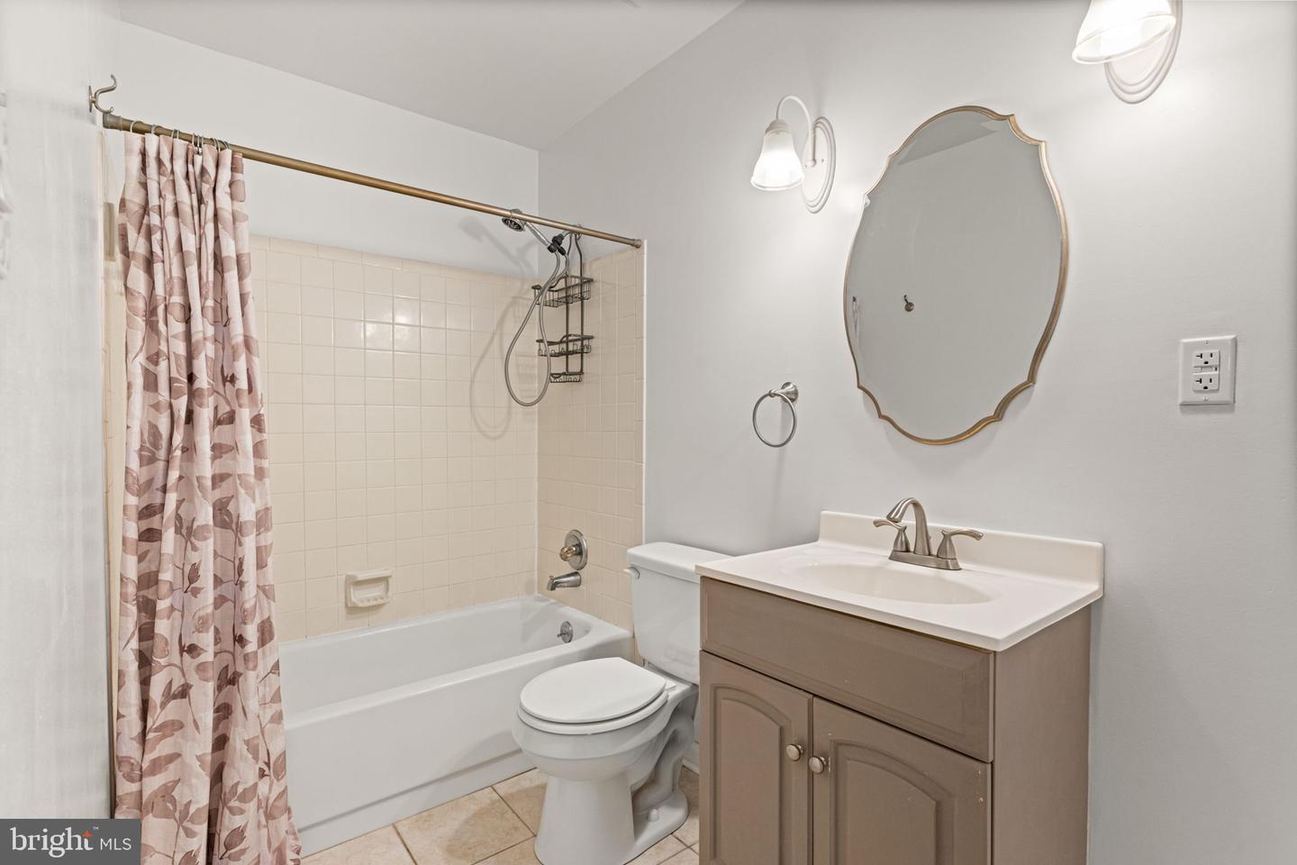 5526 SLATER ST, FREDERICKSBURG, Virginia 22407, 3 Bedrooms Bedrooms, 7 Rooms Rooms,2 BathroomsBathrooms,Residential,For sale,5526 SLATER ST,VASP2034950 MLS # VASP2034950
