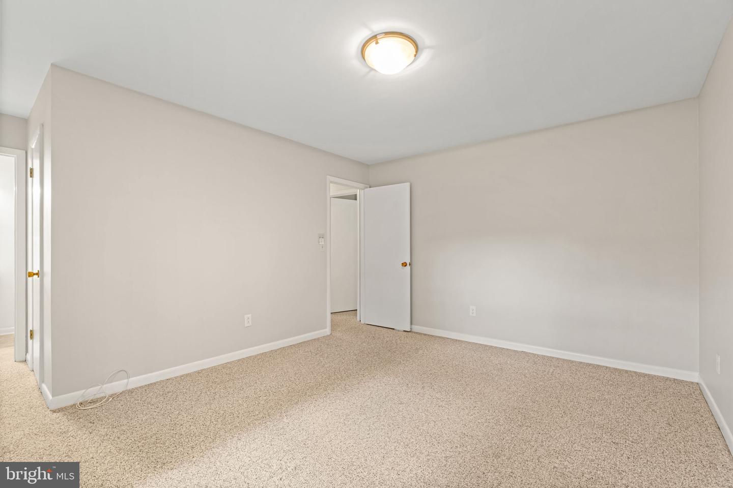 5526 SLATER ST, FREDERICKSBURG, Virginia 22407, 3 Bedrooms Bedrooms, 7 Rooms Rooms,2 BathroomsBathrooms,Residential,For sale,5526 SLATER ST,VASP2034950 MLS # VASP2034950