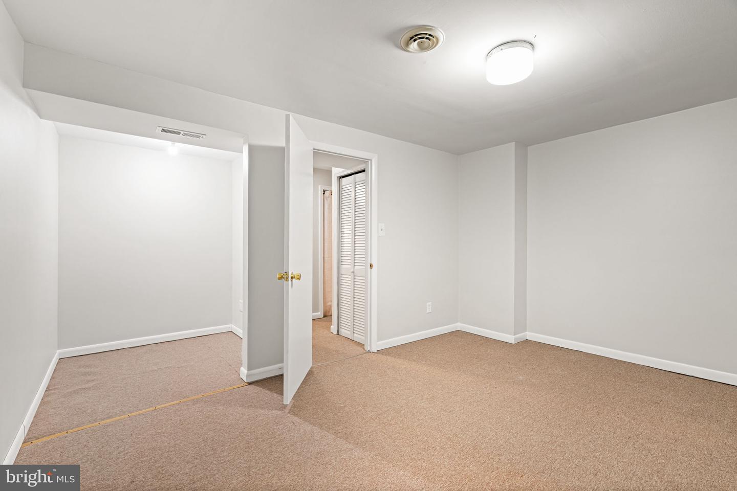 5526 SLATER ST, FREDERICKSBURG, Virginia 22407, 3 Bedrooms Bedrooms, 7 Rooms Rooms,2 BathroomsBathrooms,Residential,For sale,5526 SLATER ST,VASP2034950 MLS # VASP2034950
