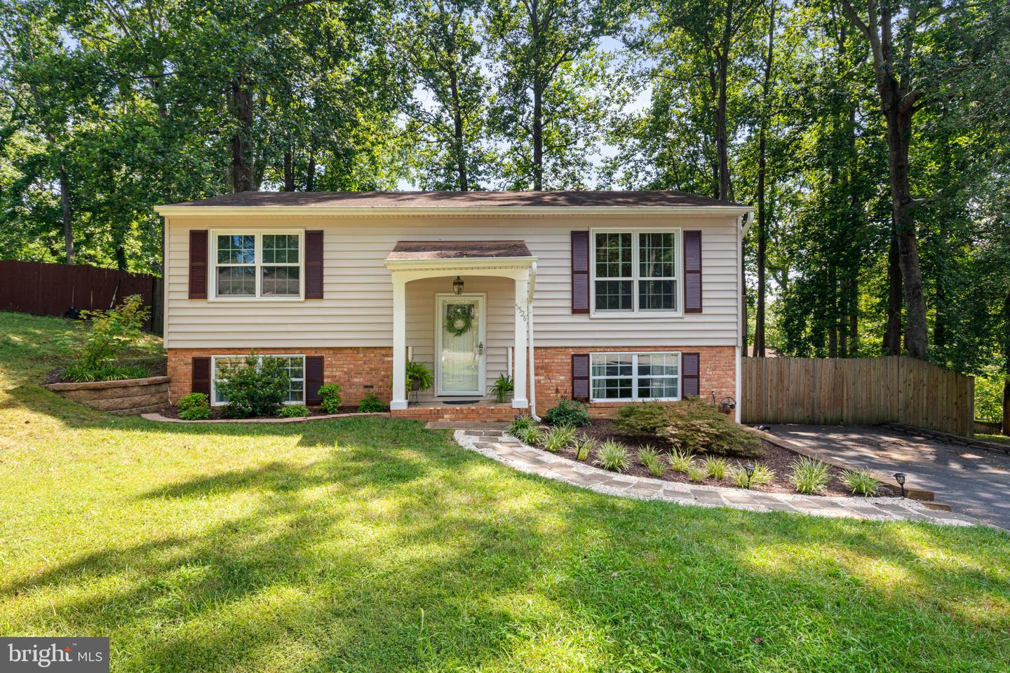 5526 SLATER ST, FREDERICKSBURG, Virginia 22407, 3 Bedrooms Bedrooms, 7 Rooms Rooms,2 BathroomsBathrooms,Residential,For sale,5526 SLATER ST,VASP2034950 MLS # VASP2034950