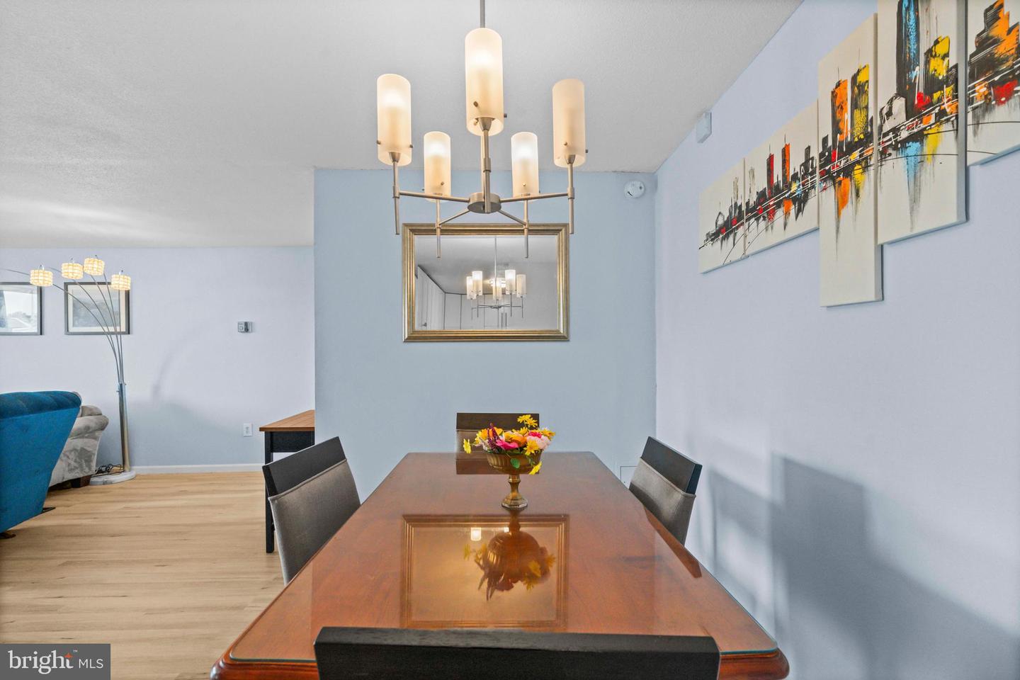 4600 S FOUR MILE RUN DR #707, ARLINGTON, Virginia 22204, 1 Bedroom Bedrooms, ,1 BathroomBathrooms,Residential,For sale,4600 S FOUR MILE RUN DR #707,VAAR2061492 MLS # VAAR2061492