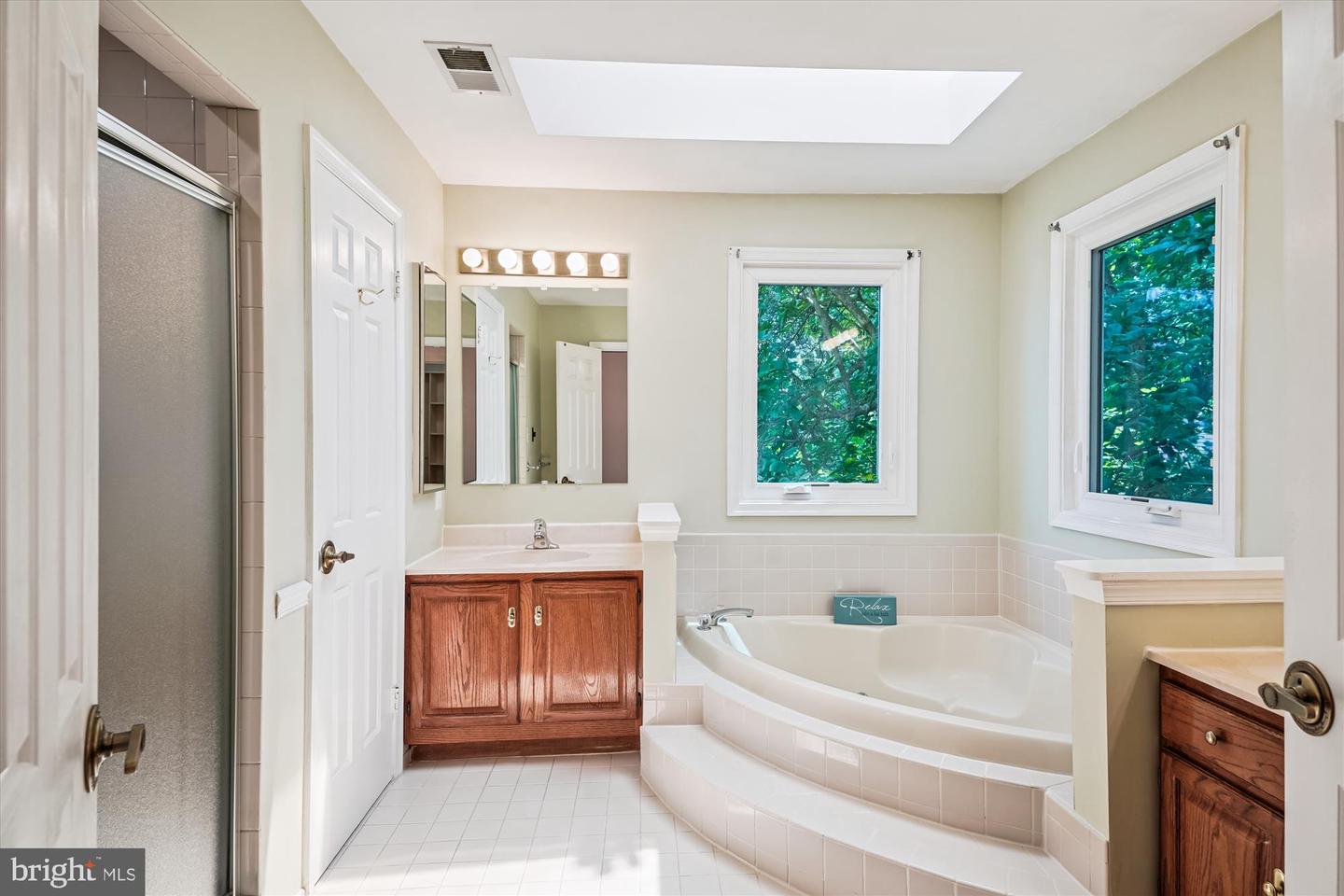 6416 GRISTMILL SQUARE TRCE, CENTREVILLE, Virginia 20120, 4 Bedrooms Bedrooms, ,3 BathroomsBathrooms,Residential,For sale,6416 GRISTMILL SQUARE TRCE,VAFX2257828 MLS # VAFX2257828