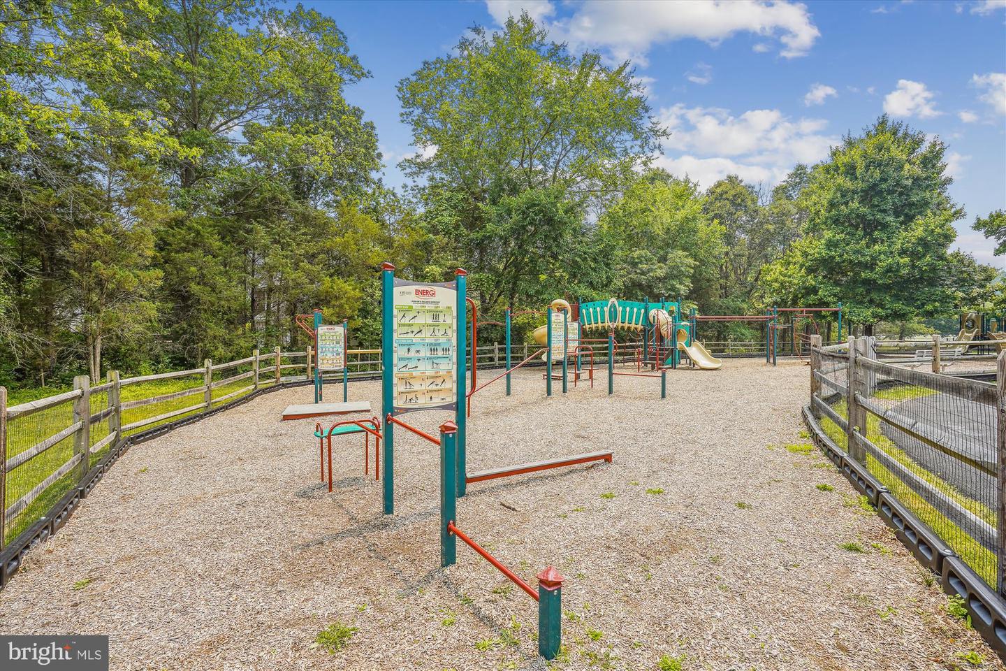 6416 GRISTMILL SQUARE TRCE, CENTREVILLE, Virginia 20120, 4 Bedrooms Bedrooms, ,3 BathroomsBathrooms,Residential,For sale,6416 GRISTMILL SQUARE TRCE,VAFX2257828 MLS # VAFX2257828