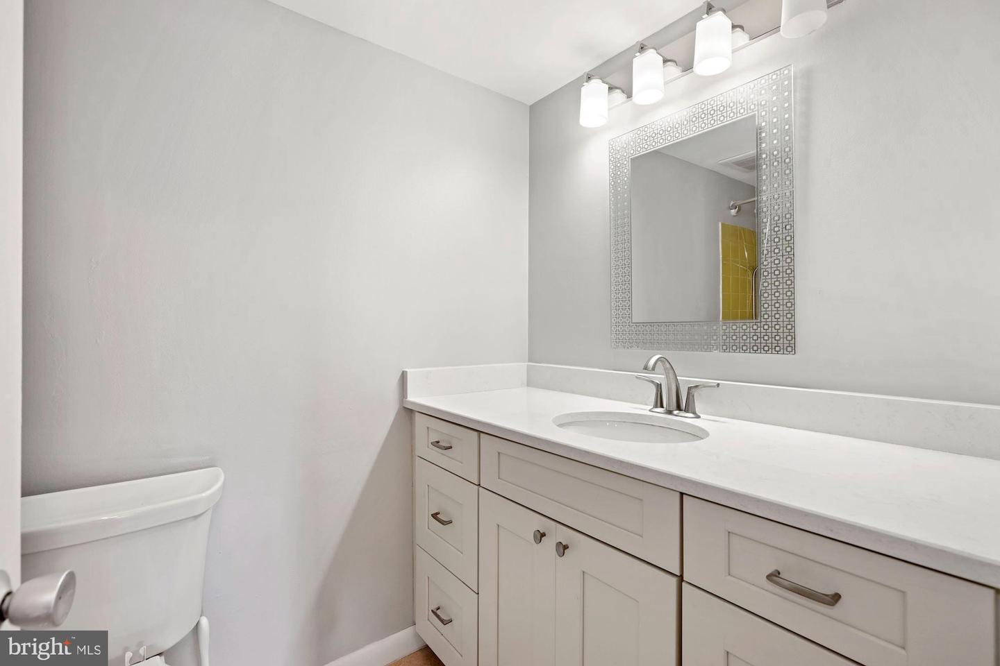 1645 PARKCREST CIR #7D/200, RESTON, Virginia 20190, 2 Bedrooms Bedrooms, ,2 BathroomsBathrooms,Residential,For sale,1645 PARKCREST CIR #7D/200,VAFX2257846 MLS # VAFX2257846