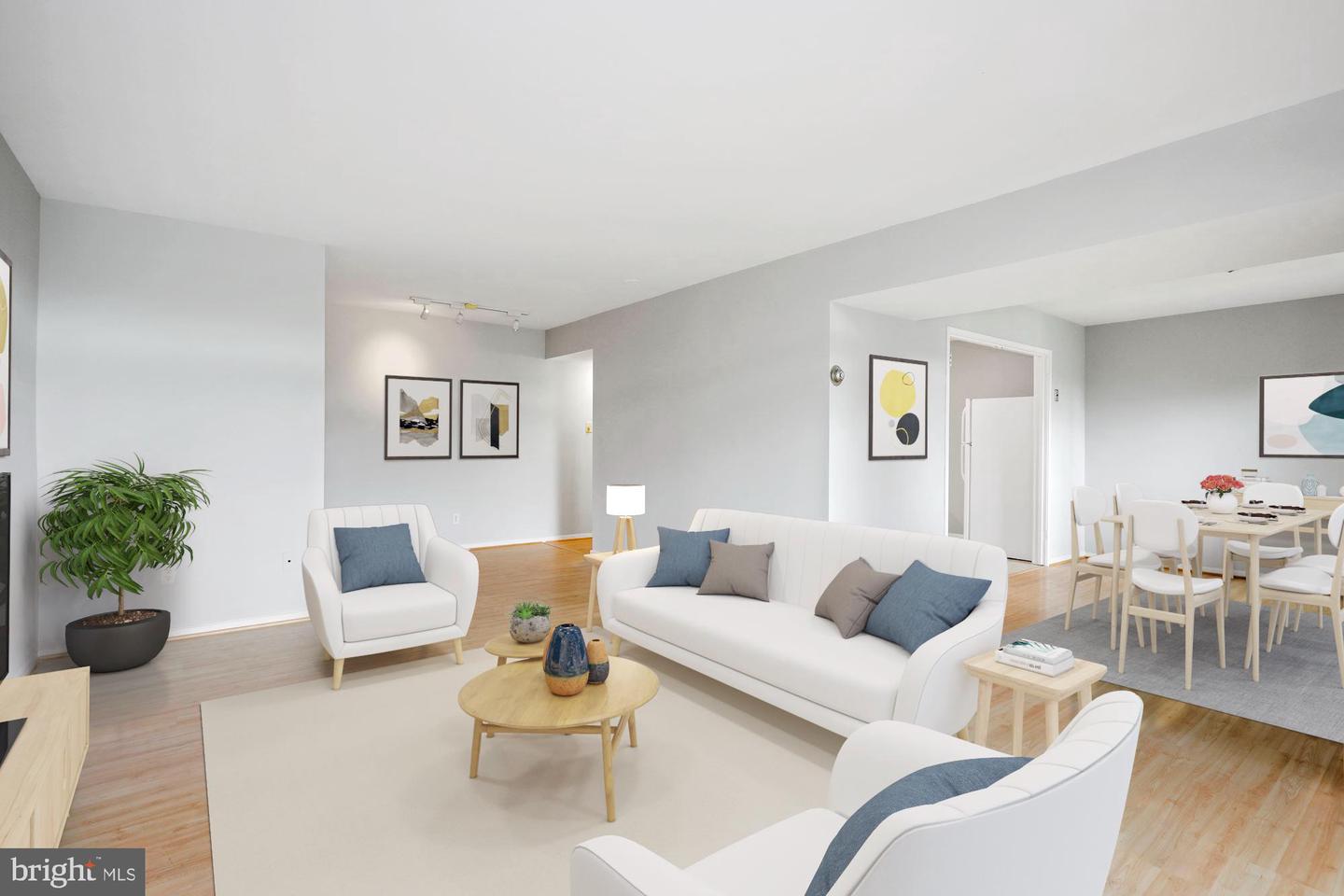 1645 PARKCREST CIR #7D/200, RESTON, Virginia 20190, 2 Bedrooms Bedrooms, ,2 BathroomsBathrooms,Residential,For sale,1645 PARKCREST CIR #7D/200,VAFX2257846 MLS # VAFX2257846