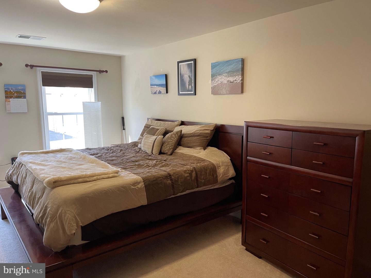 2827 CHINKAPIN OAK LN, WOODBRIDGE, Virginia 22191, 3 Bedrooms Bedrooms, ,2 BathroomsBathrooms,Residential,For sale,2827 CHINKAPIN OAK LN,VAPW2100118 MLS # VAPW2100118