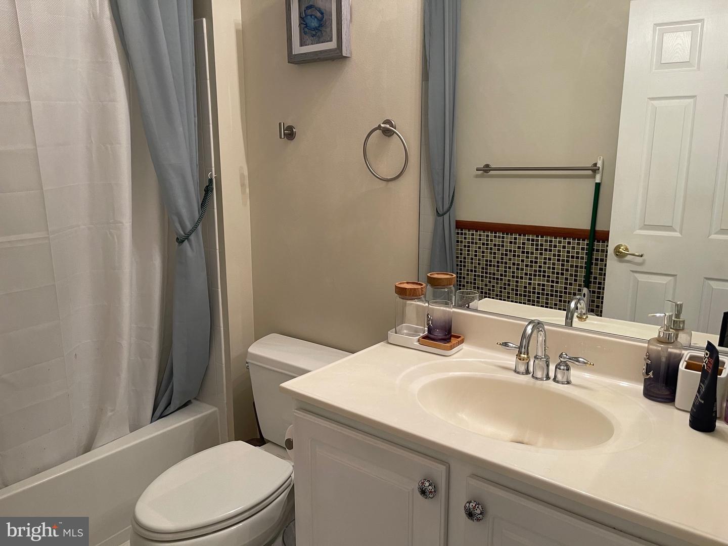 2827 CHINKAPIN OAK LN, WOODBRIDGE, Virginia 22191, 3 Bedrooms Bedrooms, ,2 BathroomsBathrooms,Residential,For sale,2827 CHINKAPIN OAK LN,VAPW2100118 MLS # VAPW2100118
