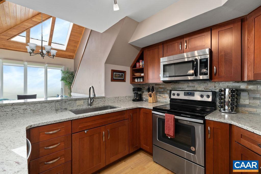 1566 VISTAS, WINTERGREEN, Virginia 22967, 3 Bedrooms Bedrooms, ,3 BathroomsBathrooms,Residential,For sale,1566 VISTAS,667249 MLS # 667249
