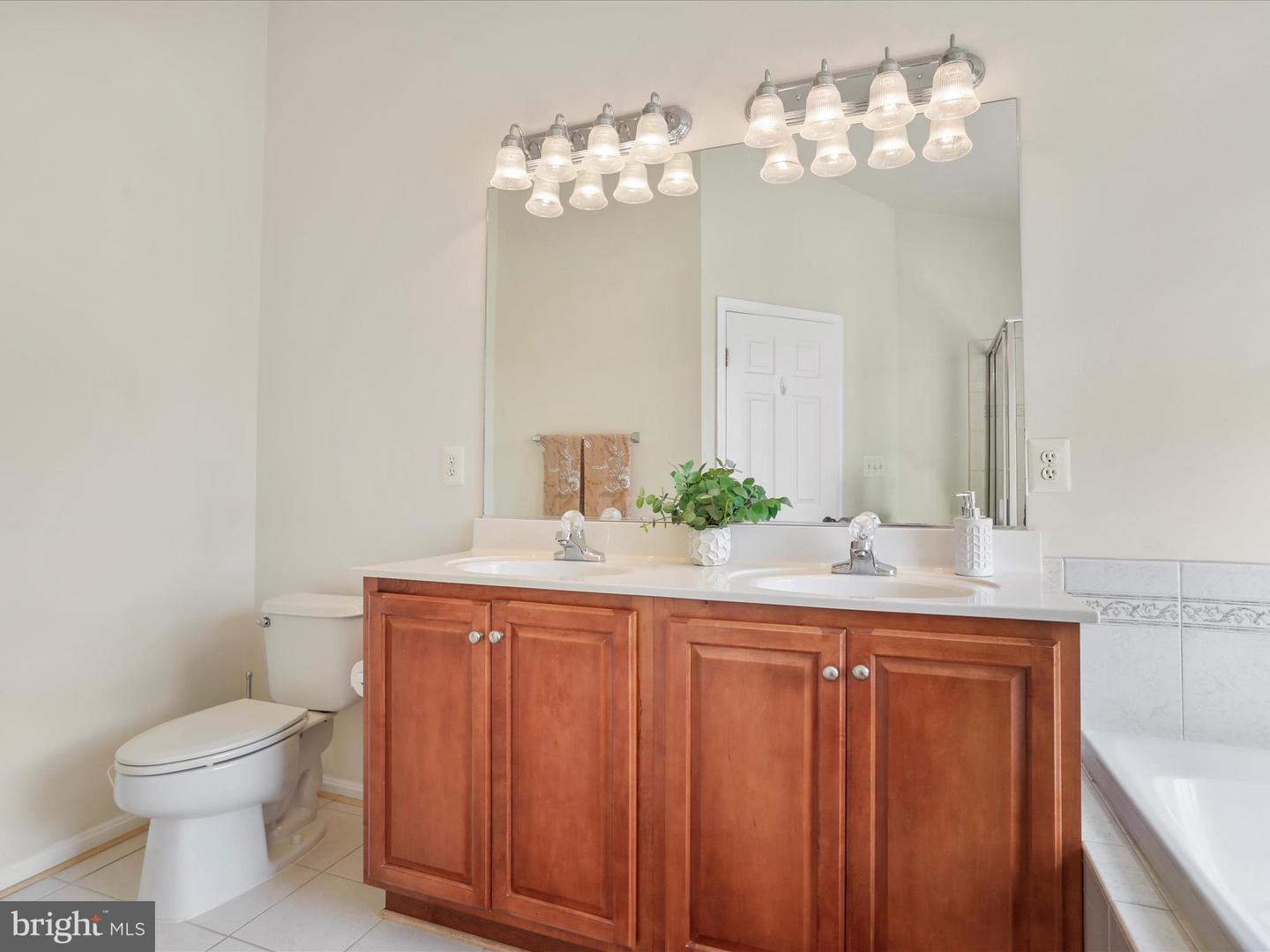 99 SPOON SQ, FRONT ROYAL, Virginia 22630, 3 Bedrooms Bedrooms, ,3 BathroomsBathrooms,Residential,For sale,99 SPOON SQ,VAWR2011832 MLS # VAWR2011832