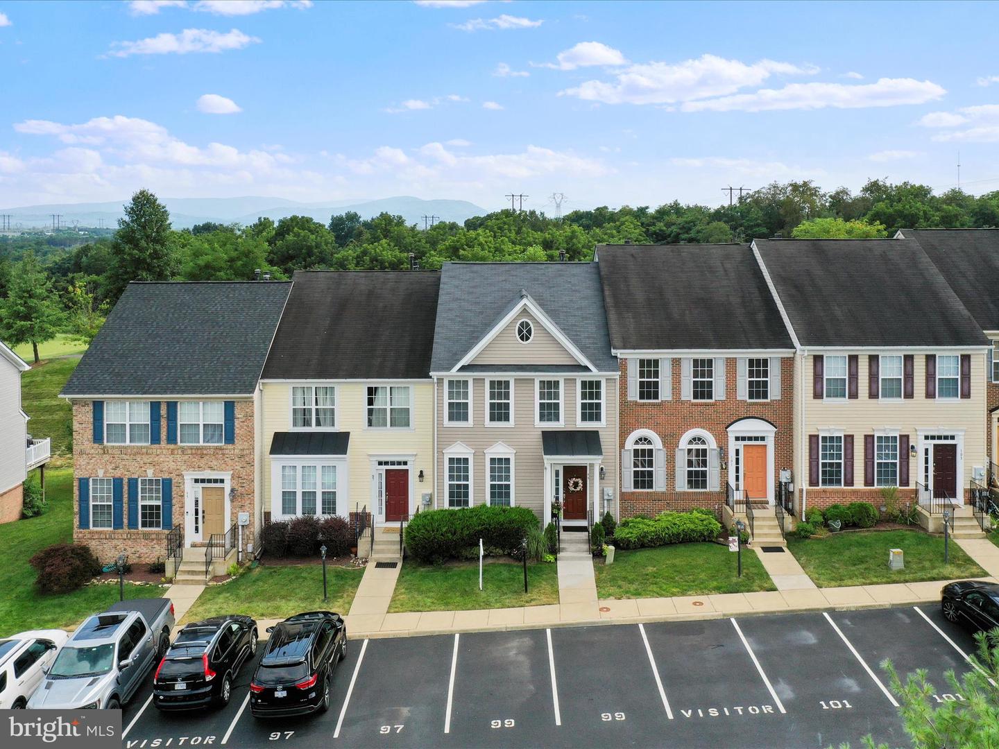 99 SPOON SQ, FRONT ROYAL, Virginia 22630, 3 Bedrooms Bedrooms, ,3 BathroomsBathrooms,Residential,For sale,99 SPOON SQ,VAWR2011832 MLS # VAWR2011832