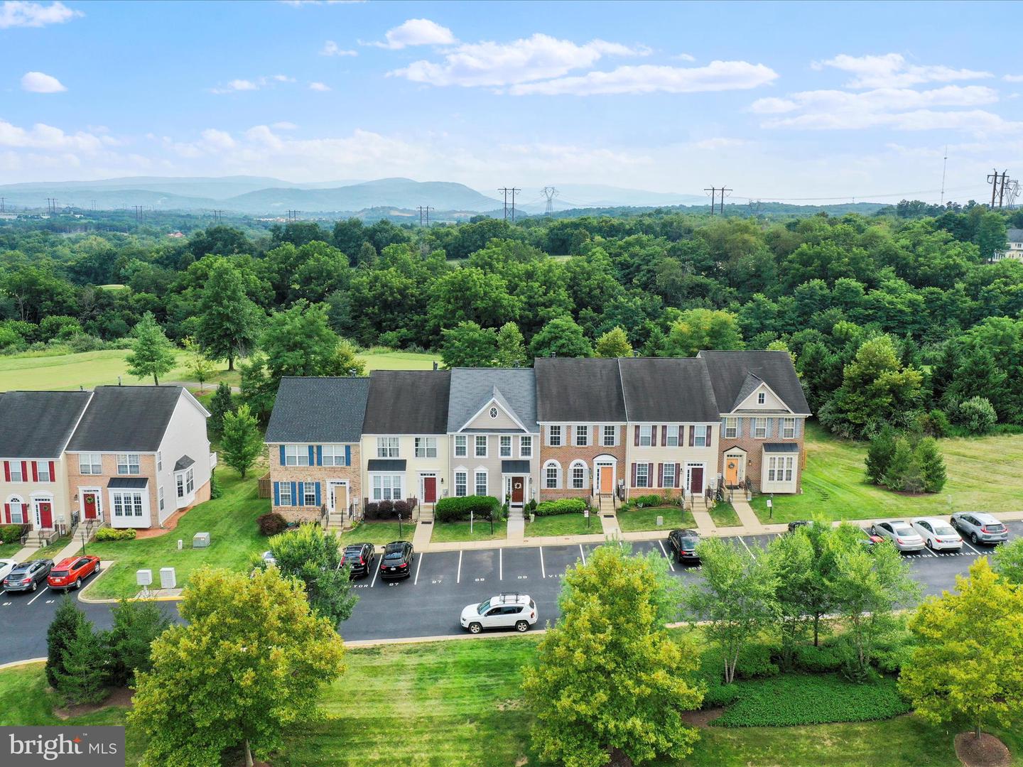99 SPOON SQ, FRONT ROYAL, Virginia 22630, 3 Bedrooms Bedrooms, ,3 BathroomsBathrooms,Residential,For sale,99 SPOON SQ,VAWR2011832 MLS # VAWR2011832