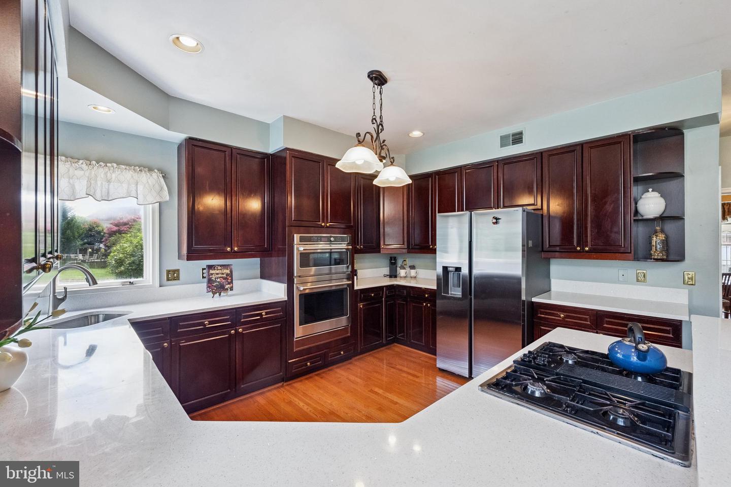 13898 OLD NURSERY CT, CHANTILLY, Virginia 20151, 4 Bedrooms Bedrooms, ,4 BathroomsBathrooms,Residential,For sale,13898 OLD NURSERY CT,VAFX2257864 MLS # VAFX2257864