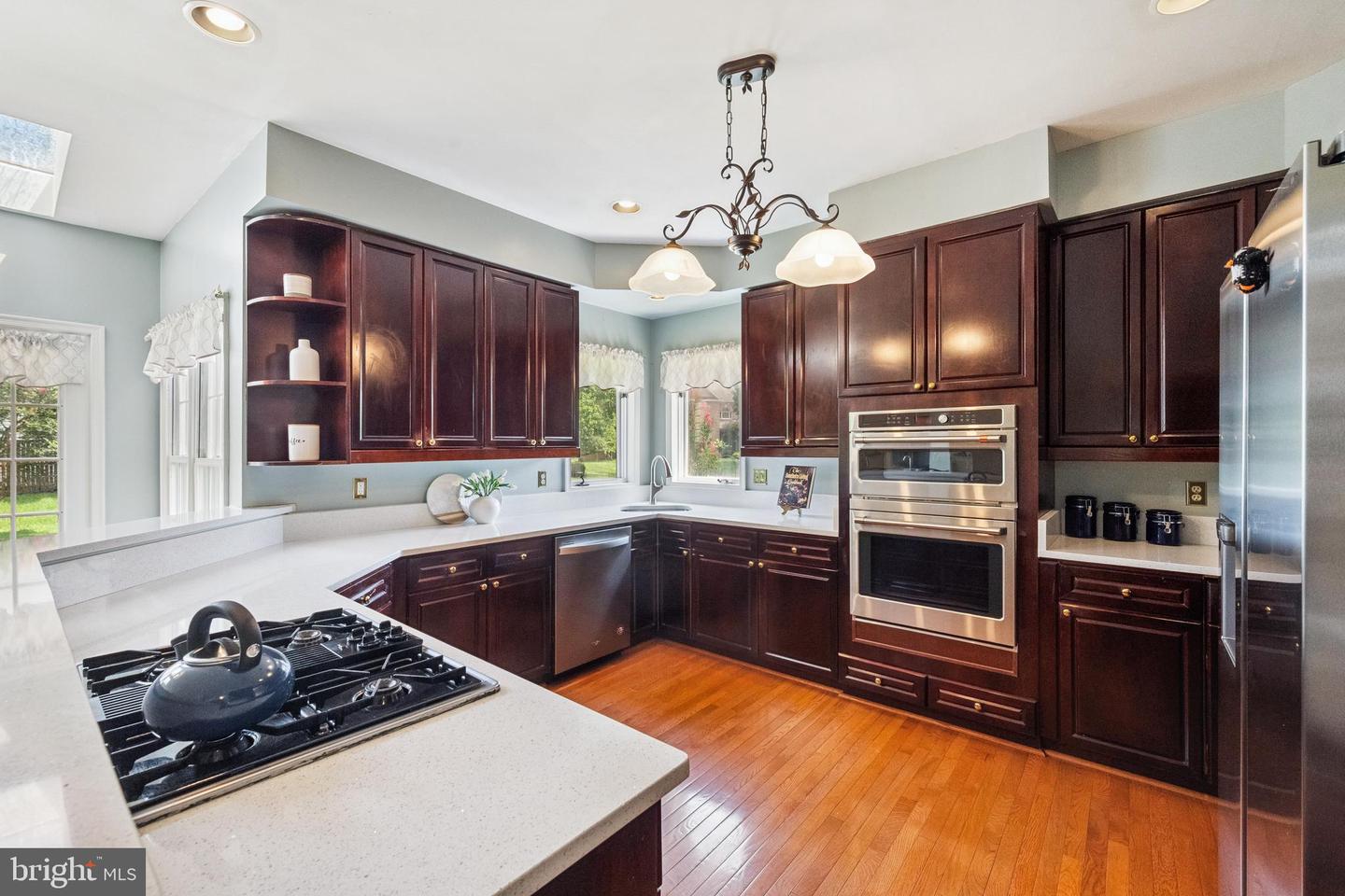 13898 OLD NURSERY CT, CHANTILLY, Virginia 20151, 4 Bedrooms Bedrooms, ,4 BathroomsBathrooms,Residential,For sale,13898 OLD NURSERY CT,VAFX2257864 MLS # VAFX2257864