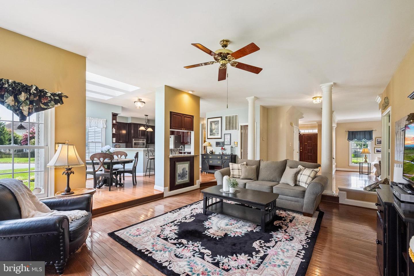 13898 OLD NURSERY CT, CHANTILLY, Virginia 20151, 4 Bedrooms Bedrooms, ,4 BathroomsBathrooms,Residential,For sale,13898 OLD NURSERY CT,VAFX2257864 MLS # VAFX2257864