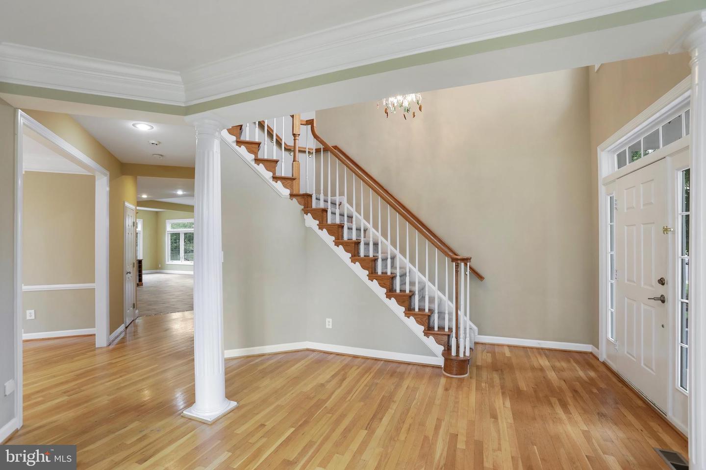 2054 MADRILLON RD, VIENNA, Virginia 22182, 4 Bedrooms Bedrooms, ,4 BathroomsBathrooms,Residential,For sale,2054 MADRILLON RD,VAFX2257888 MLS # VAFX2257888