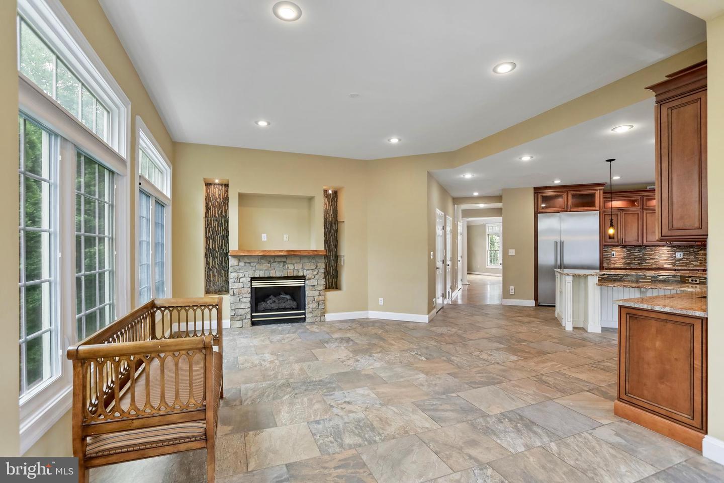 2054 MADRILLON RD, VIENNA, Virginia 22182, 4 Bedrooms Bedrooms, ,4 BathroomsBathrooms,Residential,For sale,2054 MADRILLON RD,VAFX2257888 MLS # VAFX2257888