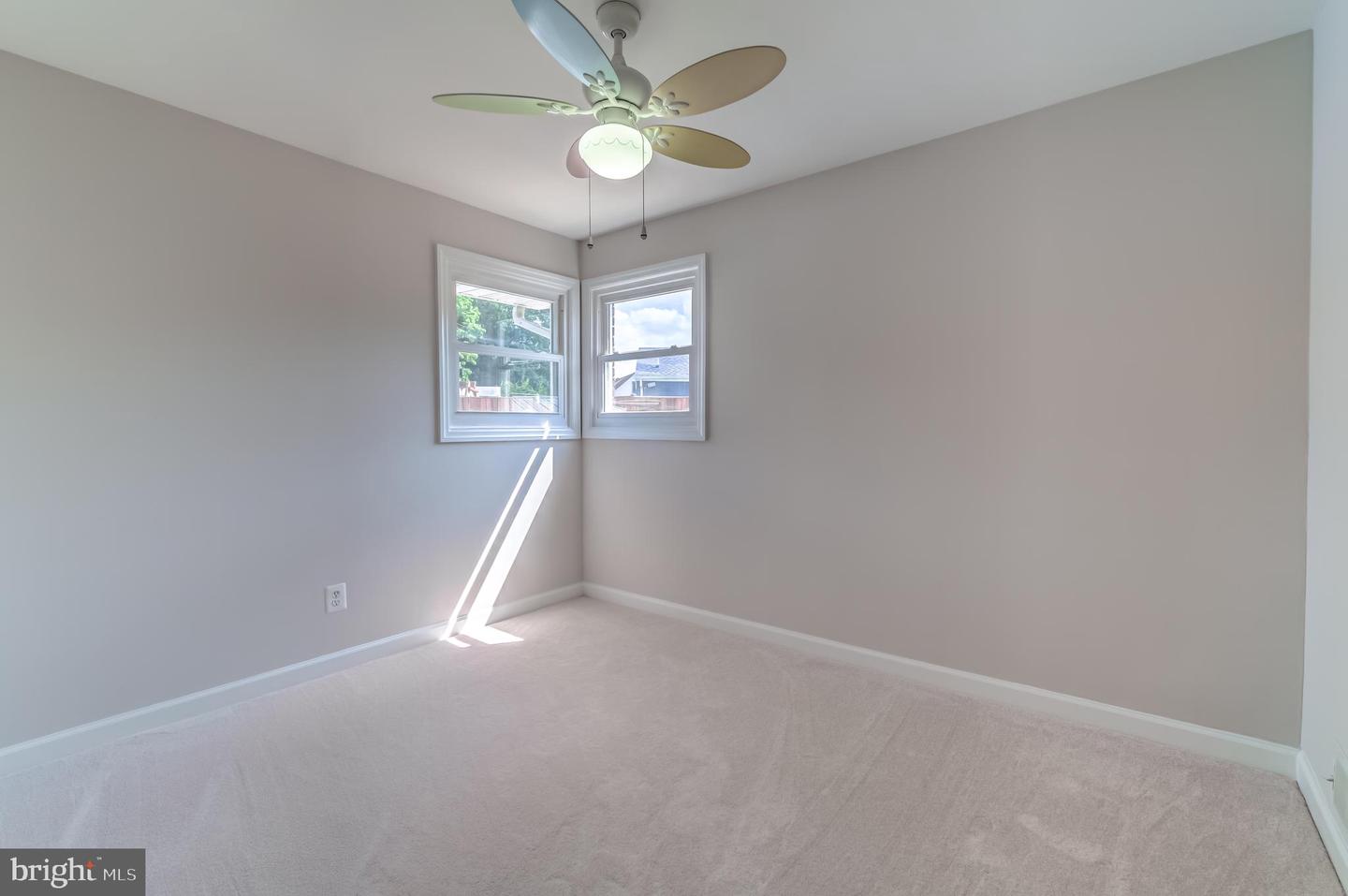 6822 FLOYD AVE, SPRINGFIELD, Virginia 22150, 3 Bedrooms Bedrooms, ,2 BathroomsBathrooms,Residential,For sale,6822 FLOYD AVE,VAFX2257902 MLS # VAFX2257902