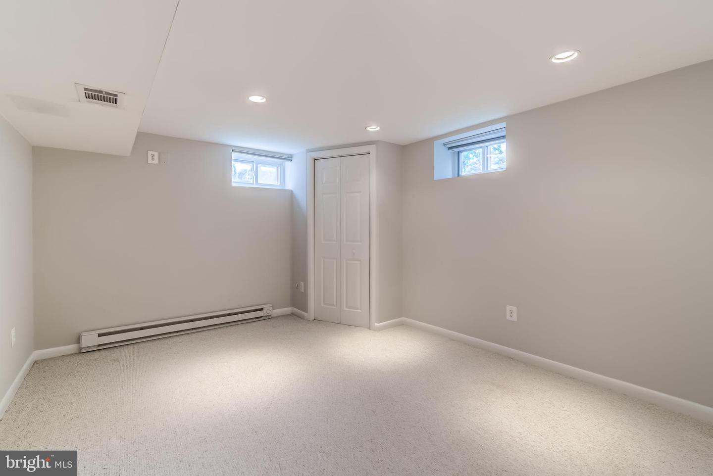 6822 FLOYD AVE, SPRINGFIELD, Virginia 22150, 3 Bedrooms Bedrooms, ,2 BathroomsBathrooms,Residential,For sale,6822 FLOYD AVE,VAFX2257902 MLS # VAFX2257902