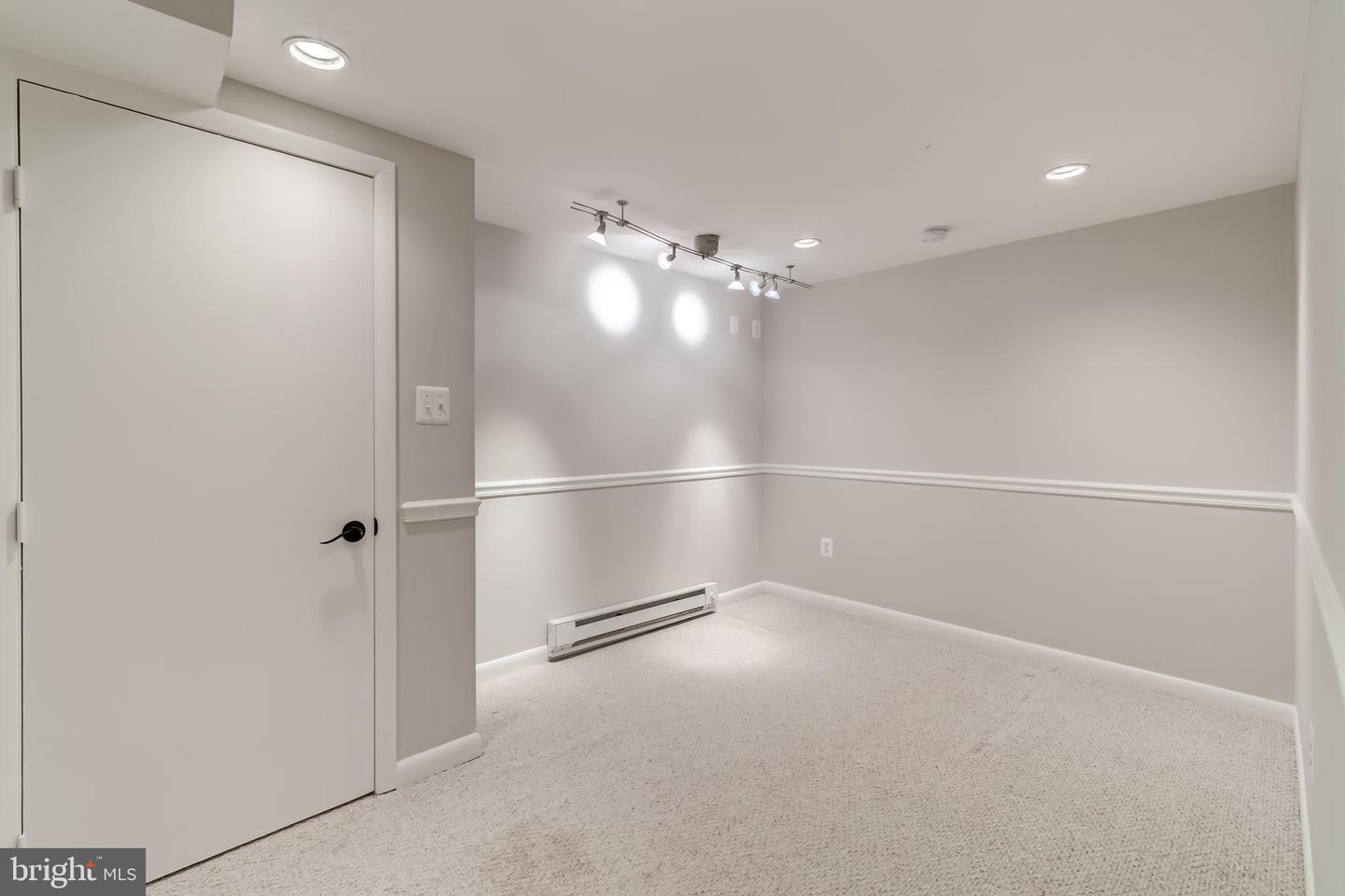 6822 FLOYD AVE, SPRINGFIELD, Virginia 22150, 3 Bedrooms Bedrooms, ,2 BathroomsBathrooms,Residential,For sale,6822 FLOYD AVE,VAFX2257902 MLS # VAFX2257902