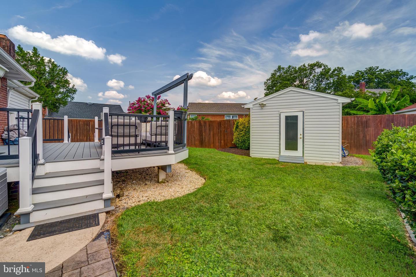 6822 FLOYD AVE, SPRINGFIELD, Virginia 22150, 3 Bedrooms Bedrooms, ,2 BathroomsBathrooms,Residential,For sale,6822 FLOYD AVE,VAFX2257902 MLS # VAFX2257902