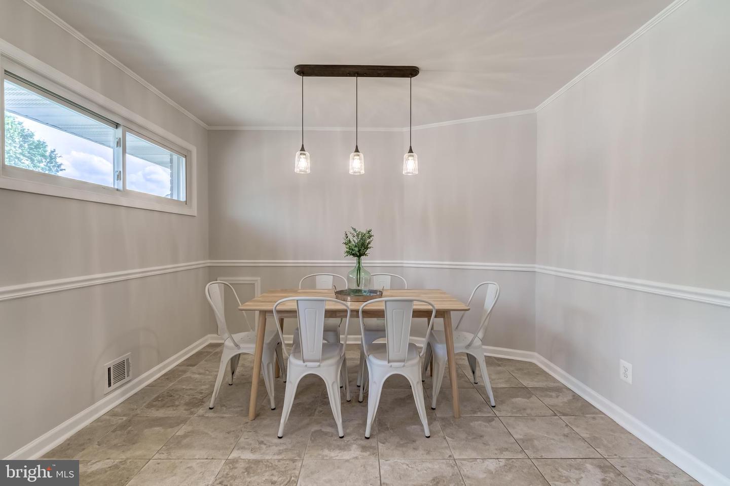 6822 FLOYD AVE, SPRINGFIELD, Virginia 22150, 3 Bedrooms Bedrooms, ,2 BathroomsBathrooms,Residential,For sale,6822 FLOYD AVE,VAFX2257902 MLS # VAFX2257902