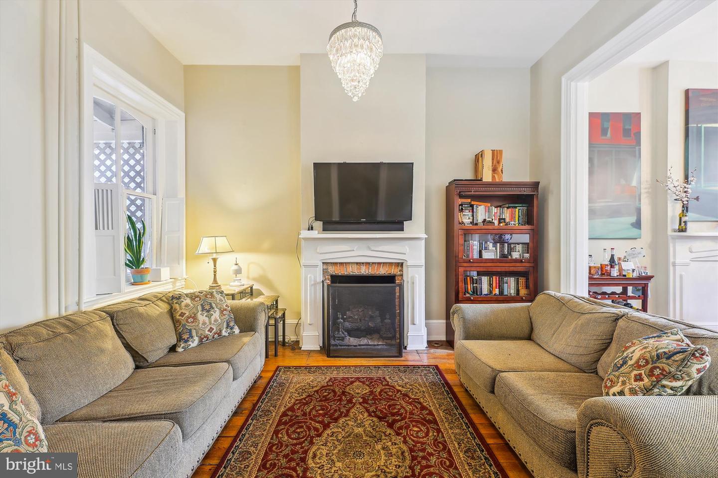 719 GIBBON ST, ALEXANDRIA, Virginia 22314, 3 Bedrooms Bedrooms, ,3 BathroomsBathrooms,Residential,For sale,719 GIBBON ST,VAAX2047922 MLS # VAAX2047922