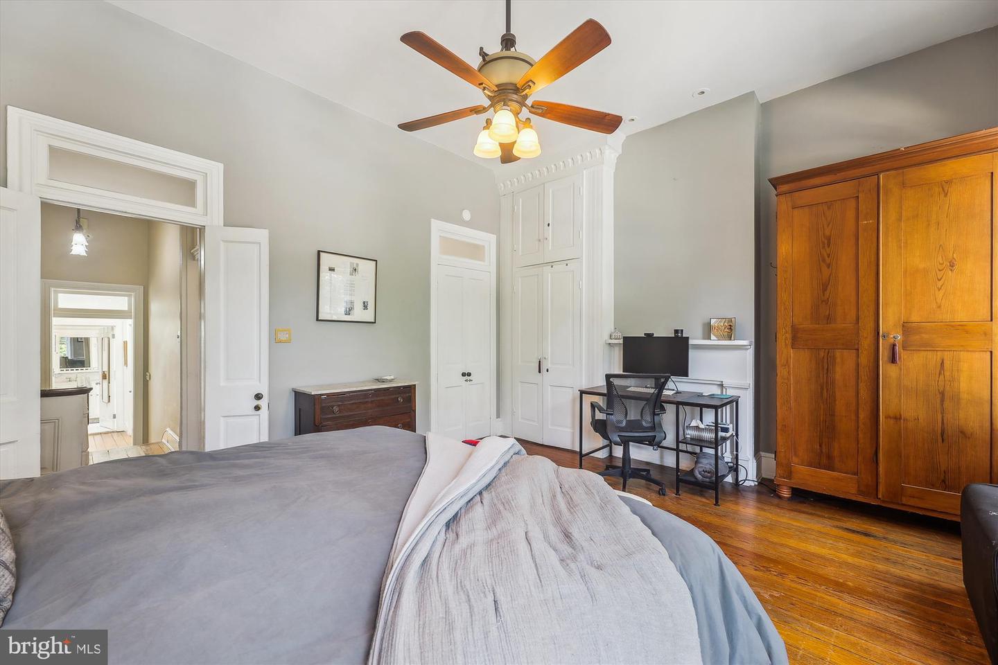 719 GIBBON ST, ALEXANDRIA, Virginia 22314, 3 Bedrooms Bedrooms, ,3 BathroomsBathrooms,Residential,For sale,719 GIBBON ST,VAAX2047922 MLS # VAAX2047922