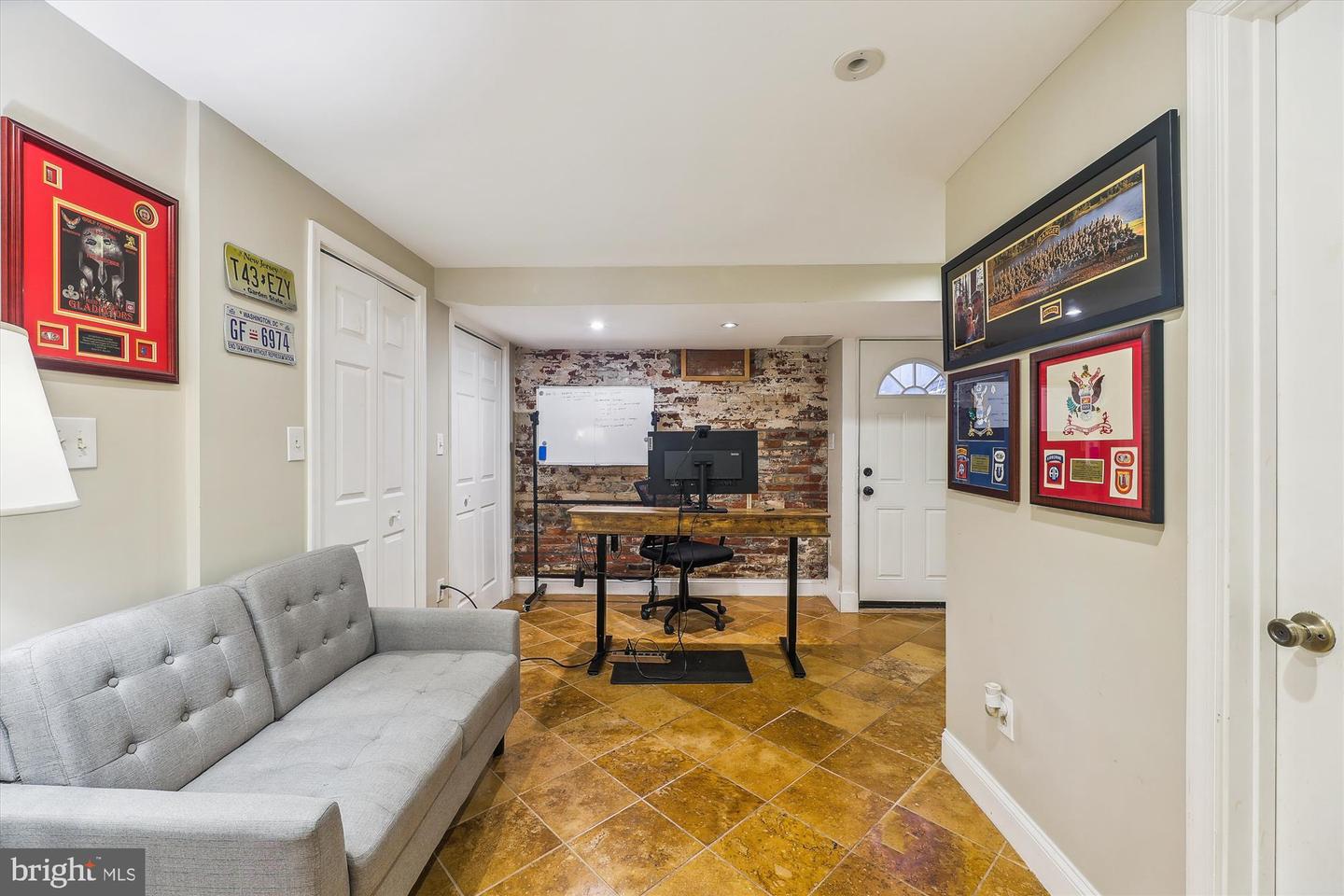 719 GIBBON ST, ALEXANDRIA, Virginia 22314, 3 Bedrooms Bedrooms, ,3 BathroomsBathrooms,Residential,For sale,719 GIBBON ST,VAAX2047922 MLS # VAAX2047922