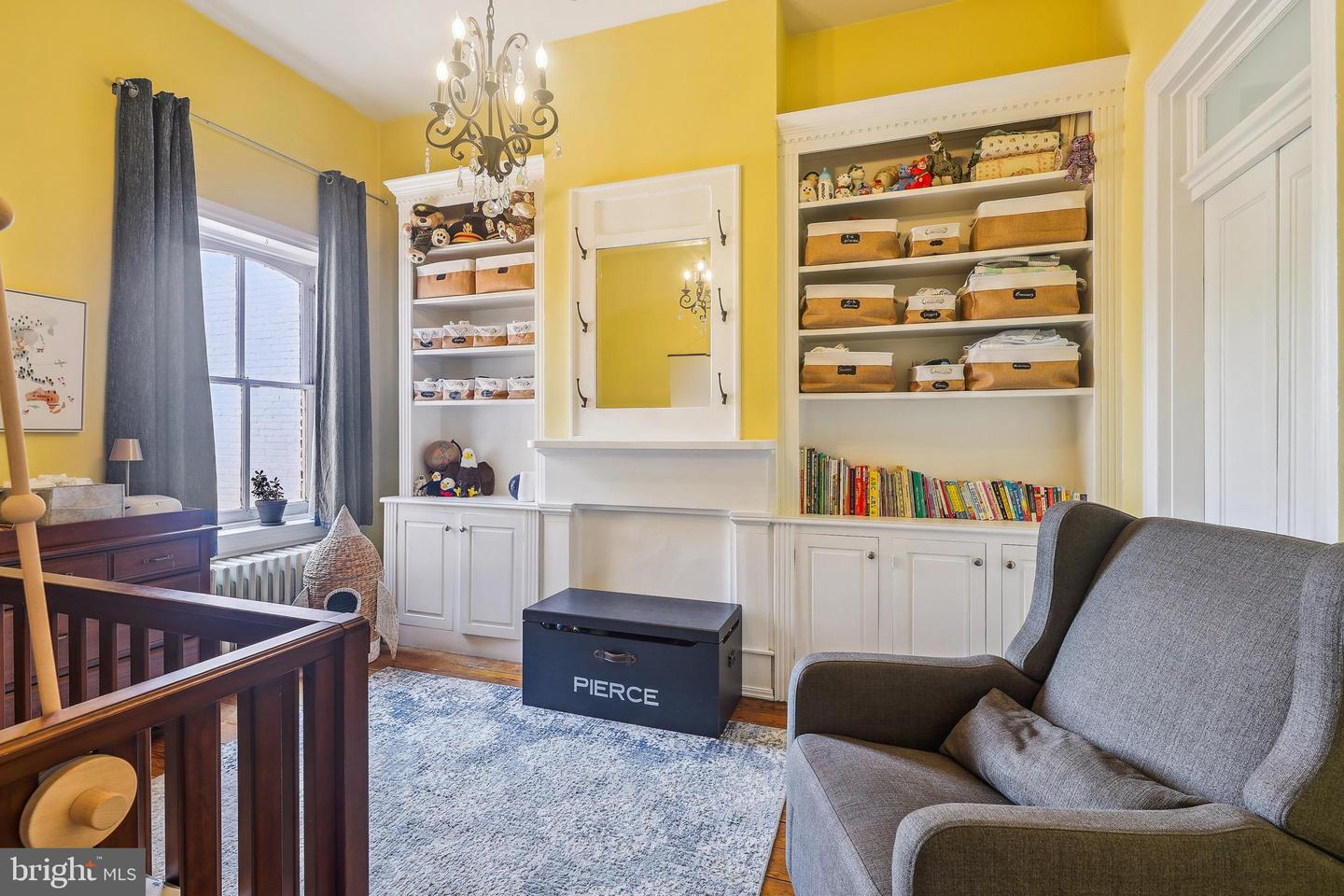 719 GIBBON ST, ALEXANDRIA, Virginia 22314, 3 Bedrooms Bedrooms, ,3 BathroomsBathrooms,Residential,For sale,719 GIBBON ST,VAAX2047922 MLS # VAAX2047922
