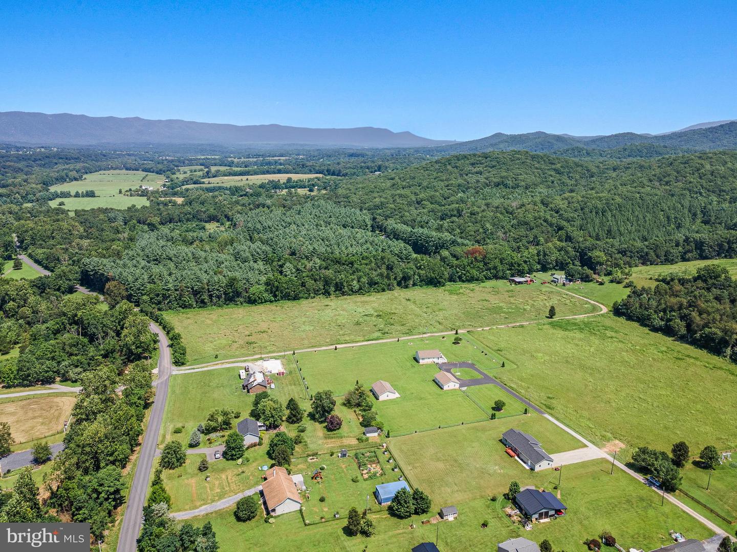 137 GOLDFINCH LN, LURAY, Virginia 22835, 3 Bedrooms Bedrooms, ,2 BathroomsBathrooms,Residential,For sale,137 GOLDFINCH LN,VAPA2005190 MLS # VAPA2005190