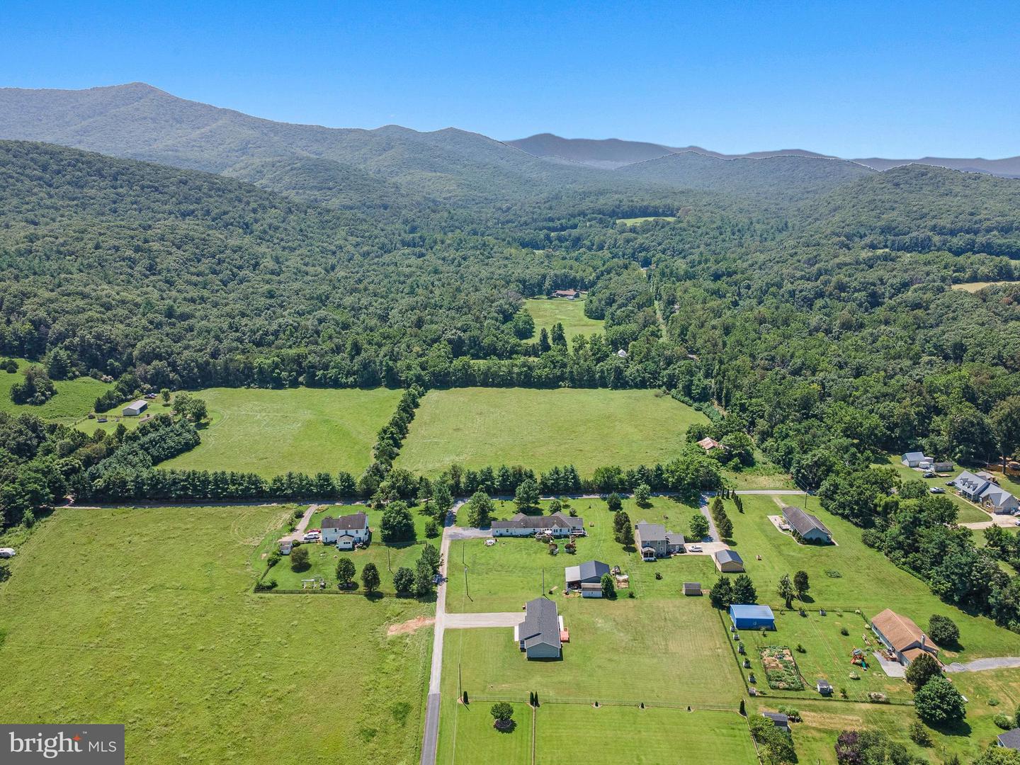 137 GOLDFINCH LN, LURAY, Virginia 22835, 3 Bedrooms Bedrooms, ,2 BathroomsBathrooms,Residential,For sale,137 GOLDFINCH LN,VAPA2005190 MLS # VAPA2005190