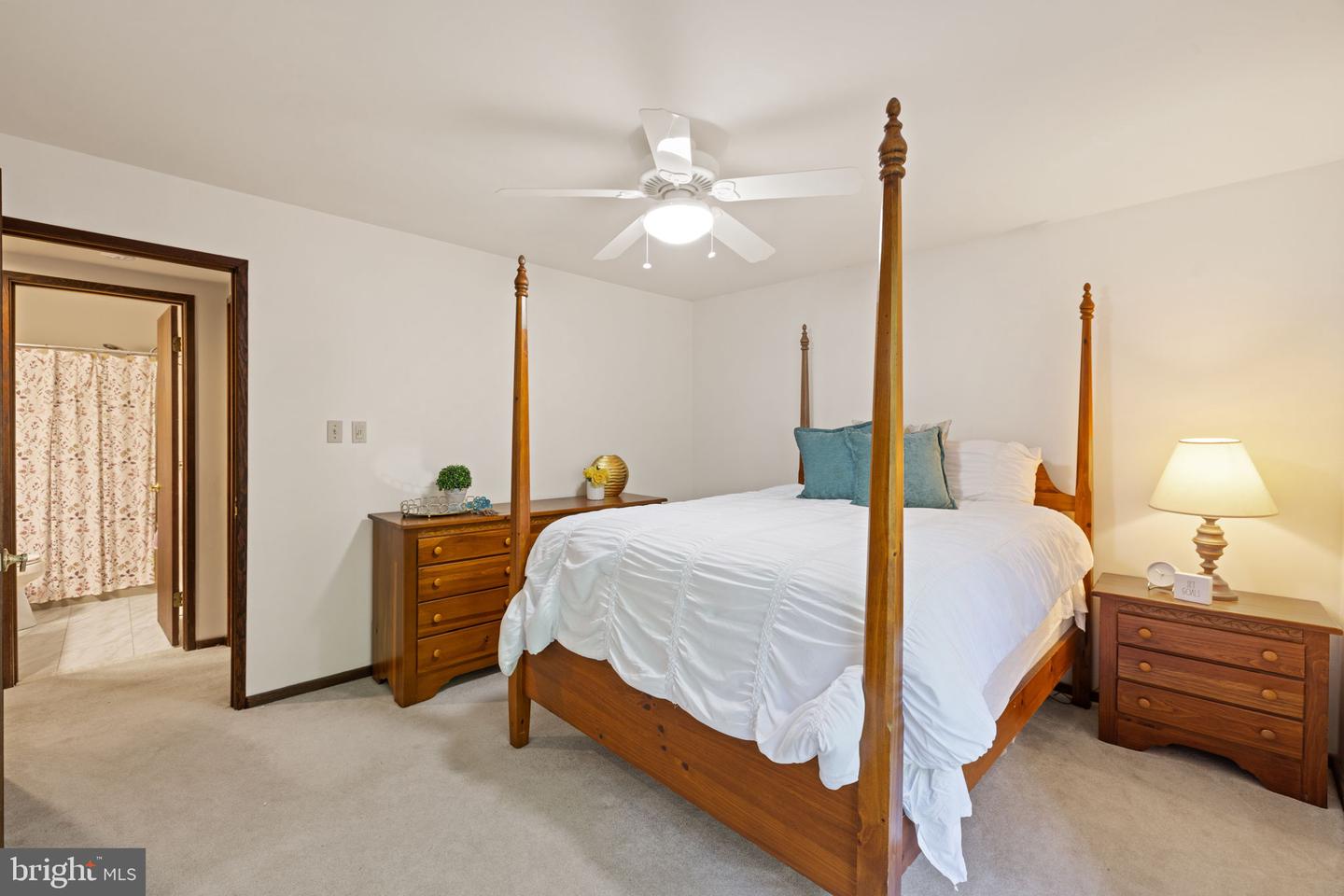 10729 RIVER RUN DR, MANASSAS, Virginia 20112, 4 Bedrooms Bedrooms, ,2 BathroomsBathrooms,Residential,For sale,10729 RIVER RUN DR,VAPW2100144 MLS # VAPW2100144