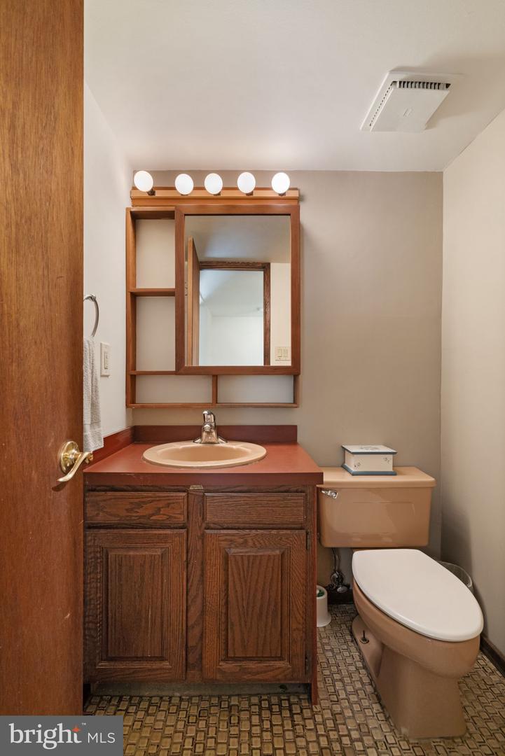 10729 RIVER RUN DR, MANASSAS, Virginia 20112, 4 Bedrooms Bedrooms, ,2 BathroomsBathrooms,Residential,For sale,10729 RIVER RUN DR,VAPW2100144 MLS # VAPW2100144