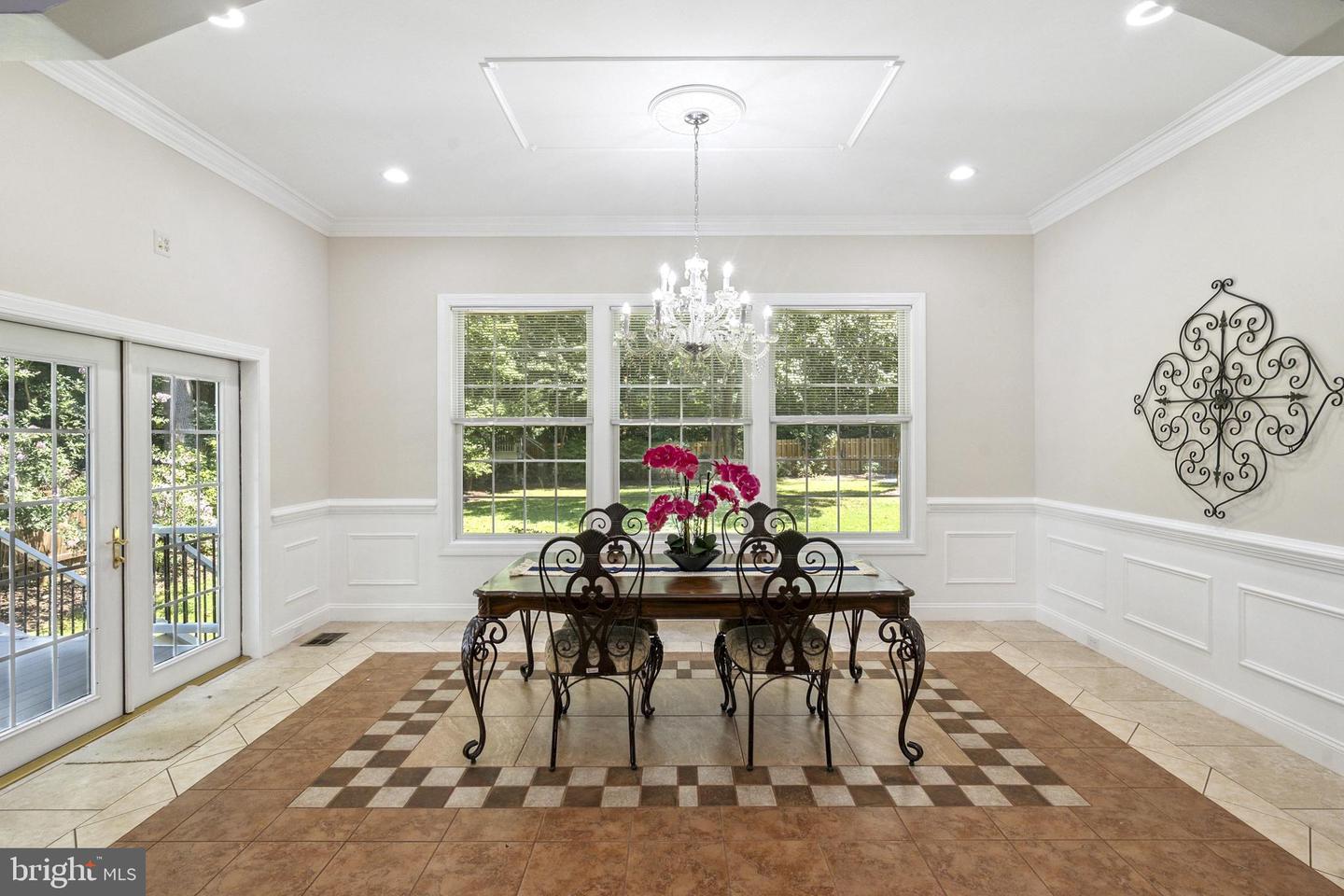 3905 HUMMER, ANNANDALE, Virginia 22003, 7 Bedrooms Bedrooms, 21 Rooms Rooms,6 BathroomsBathrooms,Residential,For sale,3905 HUMMER,VAFX2258040 MLS # VAFX2258040