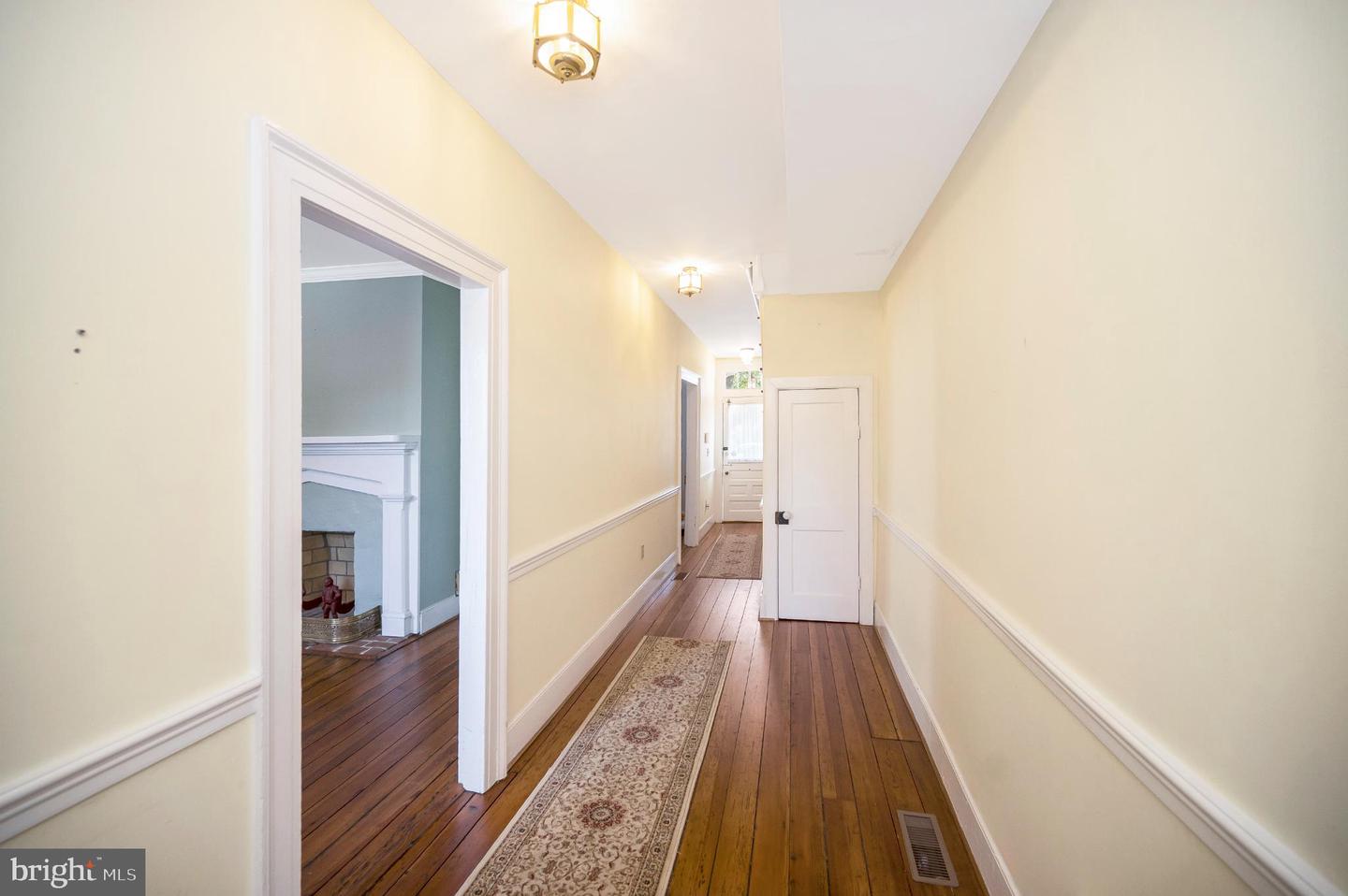 1102 PRINCE EDWARD ST, FREDERICKSBURG, Virginia 22401, 3 Bedrooms Bedrooms, 11 Rooms Rooms,2 BathroomsBathrooms,Residential,For sale,1102 PRINCE EDWARD ST,VAFB2008666 MLS # VAFB2008666