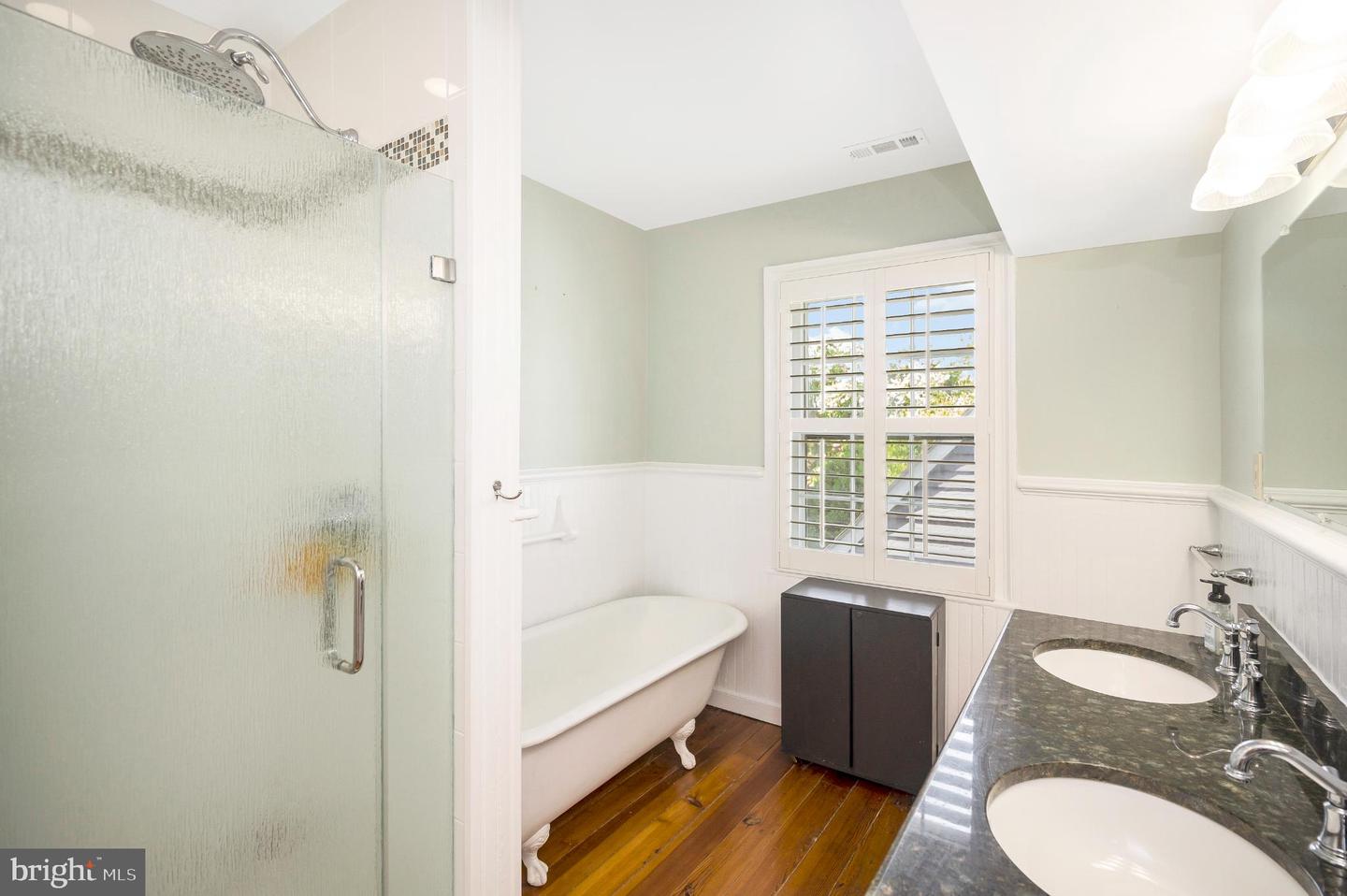 1102 PRINCE EDWARD ST, FREDERICKSBURG, Virginia 22401, 3 Bedrooms Bedrooms, 11 Rooms Rooms,2 BathroomsBathrooms,Residential,For sale,1102 PRINCE EDWARD ST,VAFB2008666 MLS # VAFB2008666
