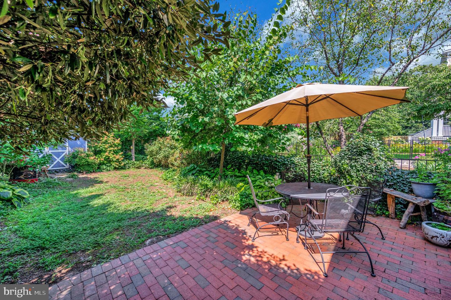 1102 PRINCE EDWARD ST, FREDERICKSBURG, Virginia 22401, 3 Bedrooms Bedrooms, 11 Rooms Rooms,2 BathroomsBathrooms,Residential,For sale,1102 PRINCE EDWARD ST,VAFB2008666 MLS # VAFB2008666